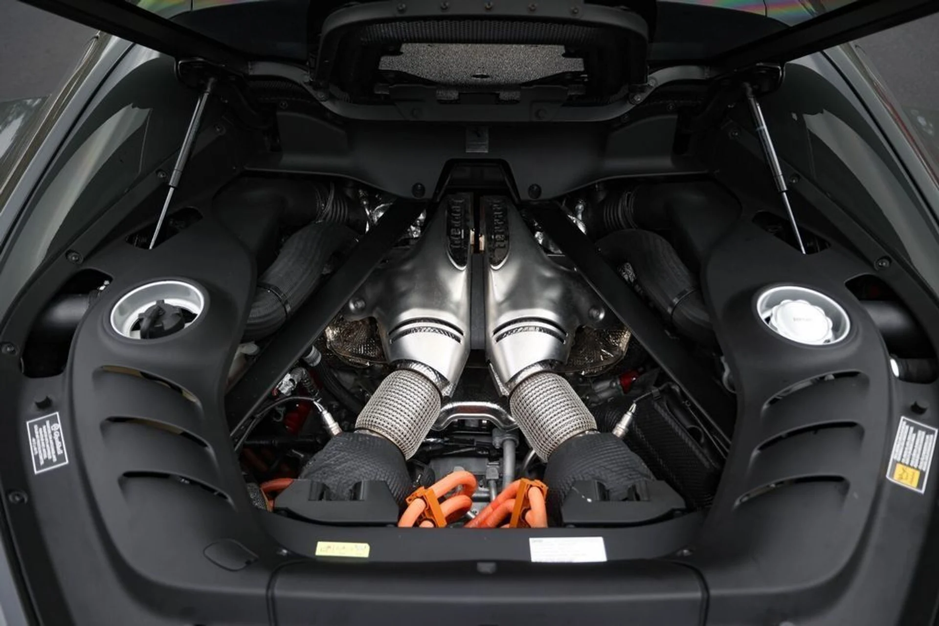 mph019_4221032240_7b1a66f61f91000cf066ad17e7332b49_ead6b3a1df