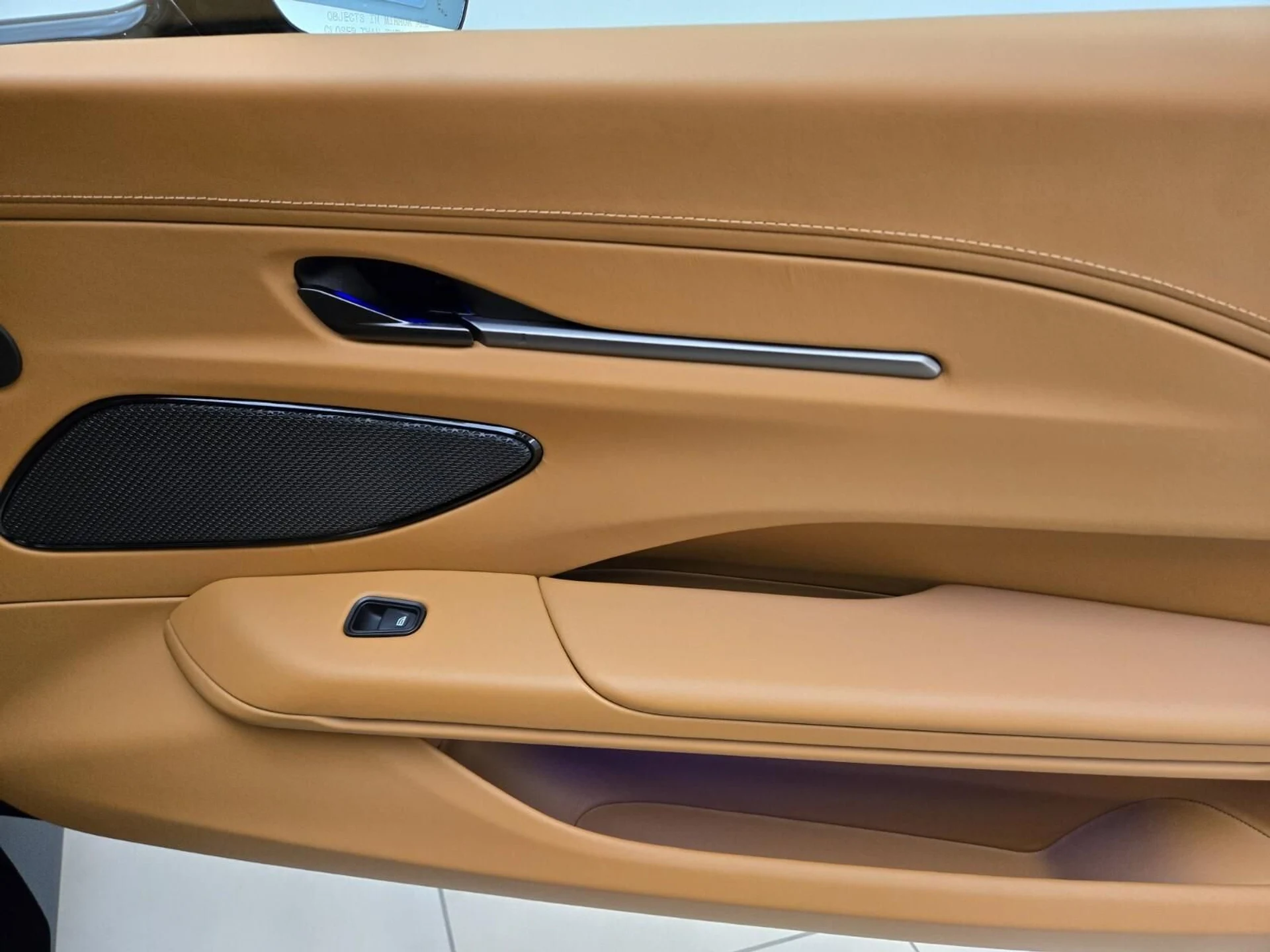 mph019_4221895617_New_2026_Aston_Martin_Vantage_1761803385_8ac03410f2