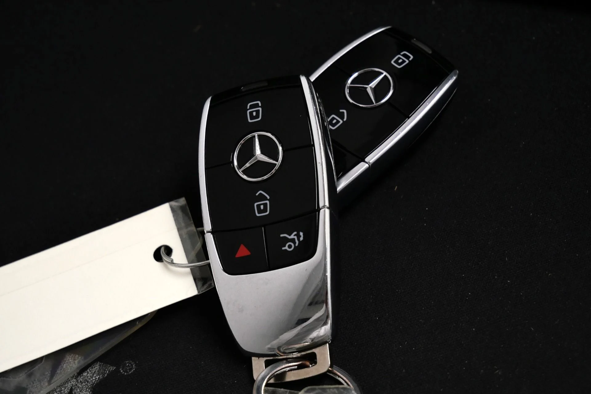 mph019_4222760567_Used_2024_Mercedes_Benz_Maybach_GLS_600_4_MATIC_Factory_Two_Tone_paint_Polished_Wheels_Loaded_1774374618_2fdfcebb0f