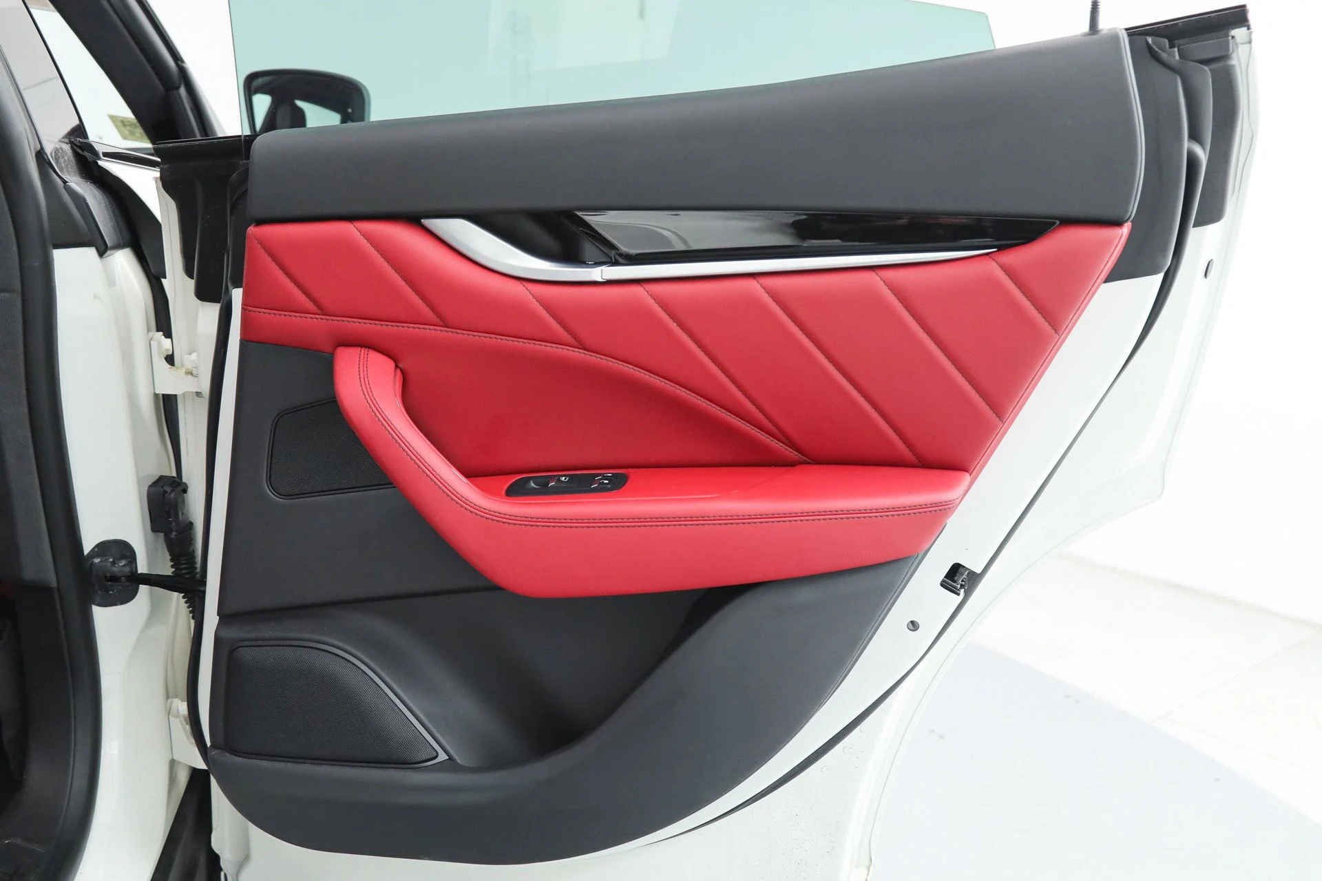 mph019_4225990559_b70712c4671bdde05fa412a6d37f8d97_56adcf95cc