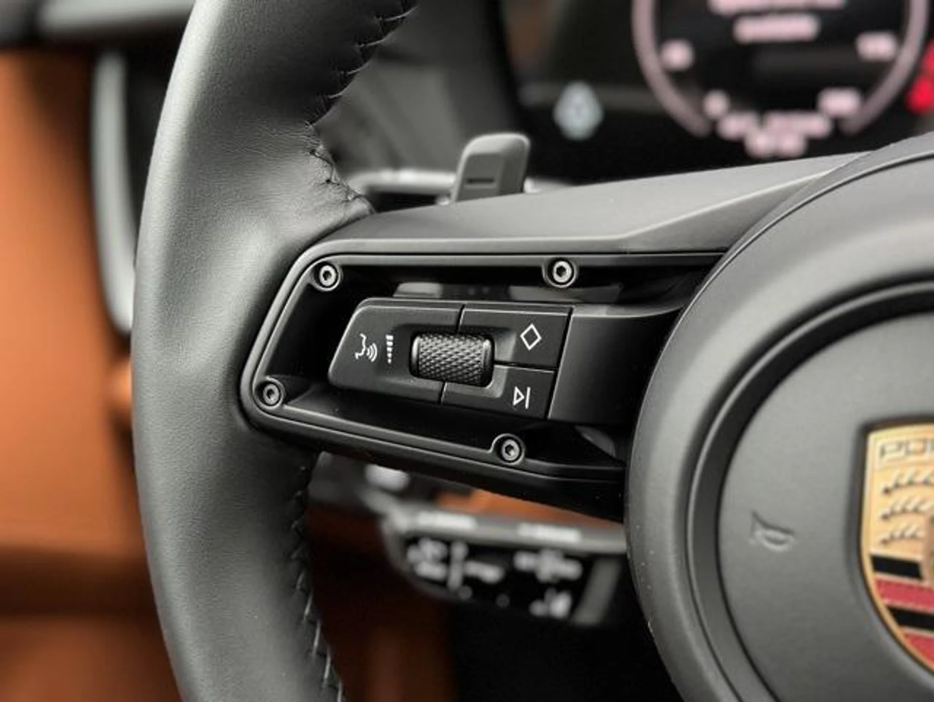 mph019_4227001474_itlk_IK_Ut_T0x0m_VGR_Du_B_Qs6pi_Ed0_0f71250dd6