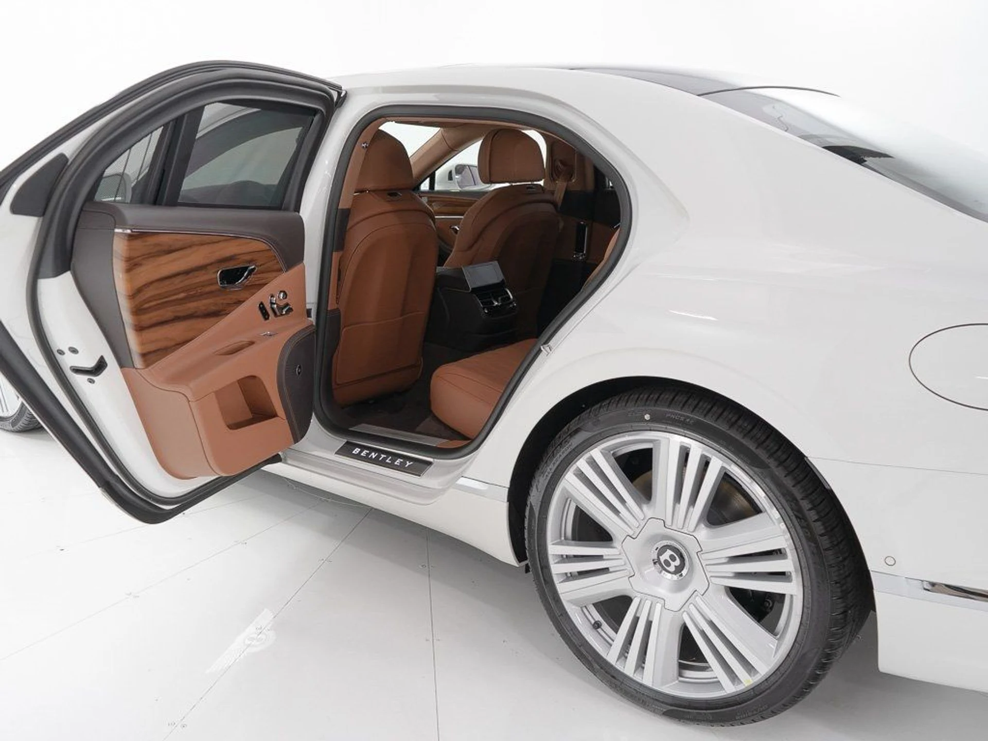 mph019_4241506354_eed885dfbb876f4d9234ad44eabb7dfe_aa7e28321c