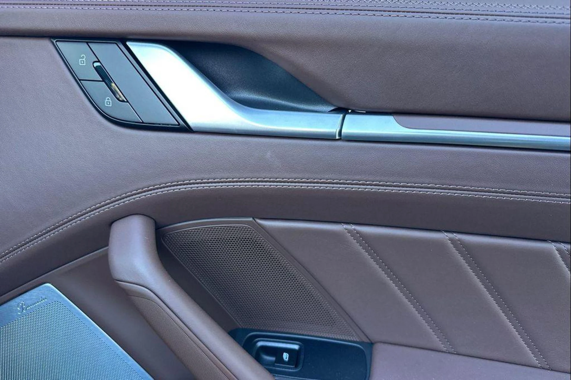 mph019_4245163931_4_Lw_Ck_Bxrx_Vc_Rvbe9c2j_VI_8_A_Go4_1cc9e3e2ab