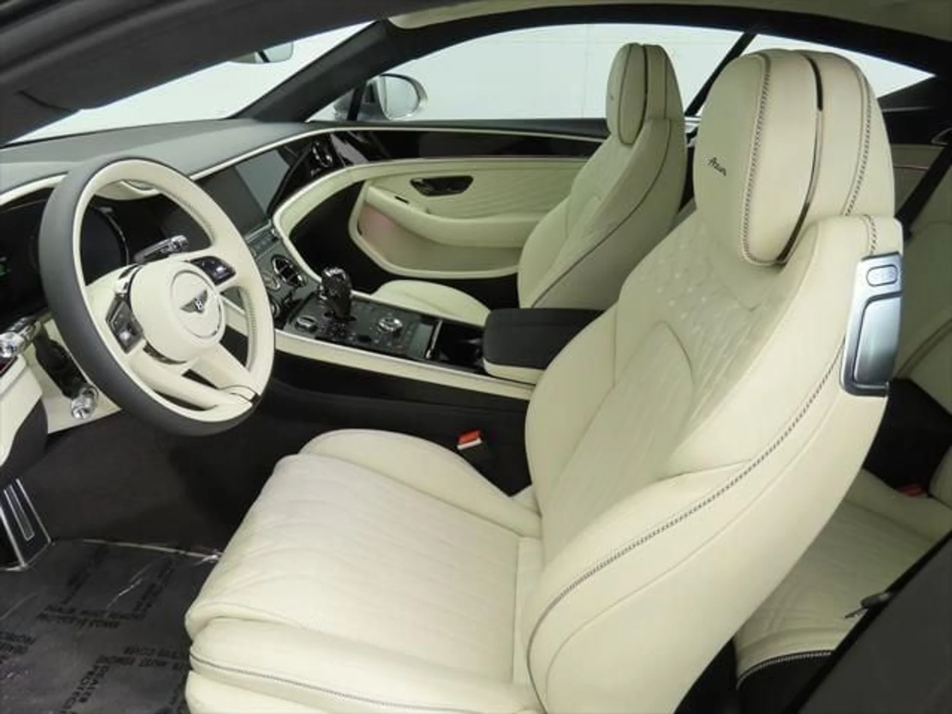 mph019_4250953712_new_2026_bentley_continental_gt_azure_8119_22937672_20_640_9bcd9efbcc