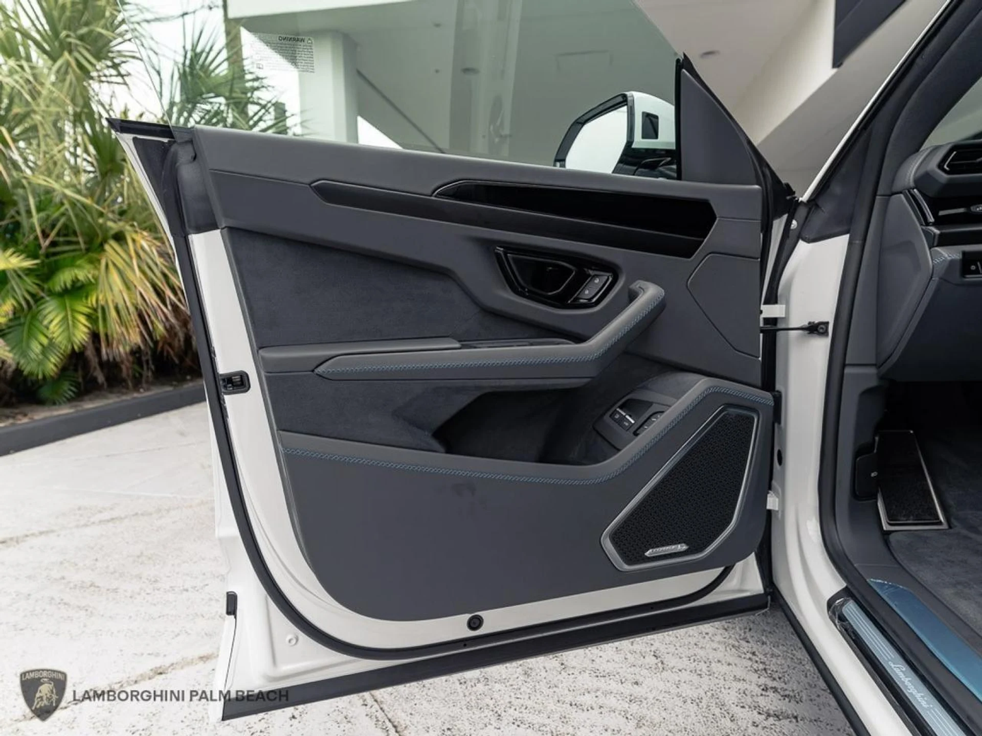 mph019_4257015744_812778e63f79f6283f5c8664d7312fc7_0ed3e3fc7f