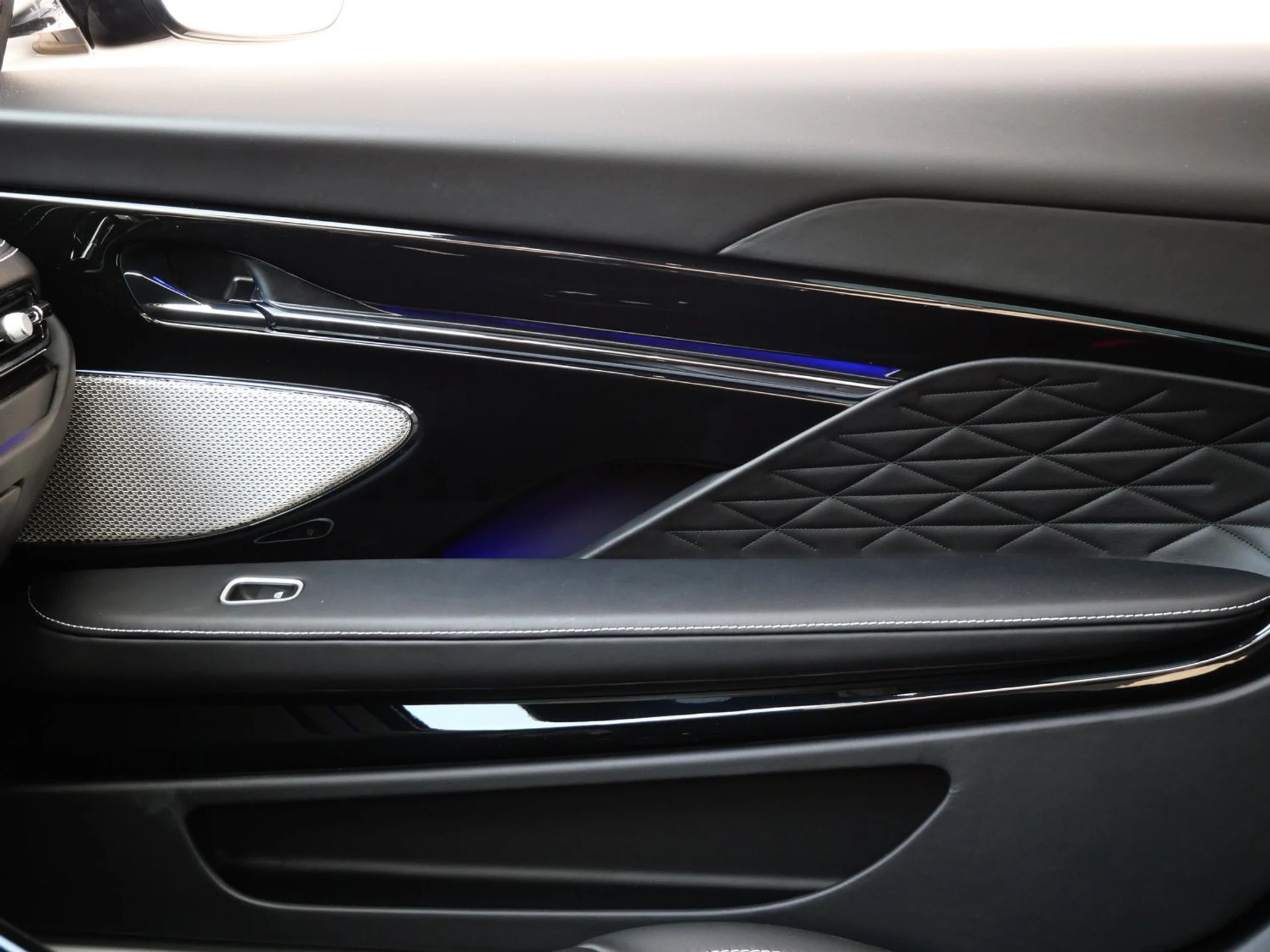 mph019_4259732030_3750ce58c0e8555039d67cf832b83653x_b8dfacda29