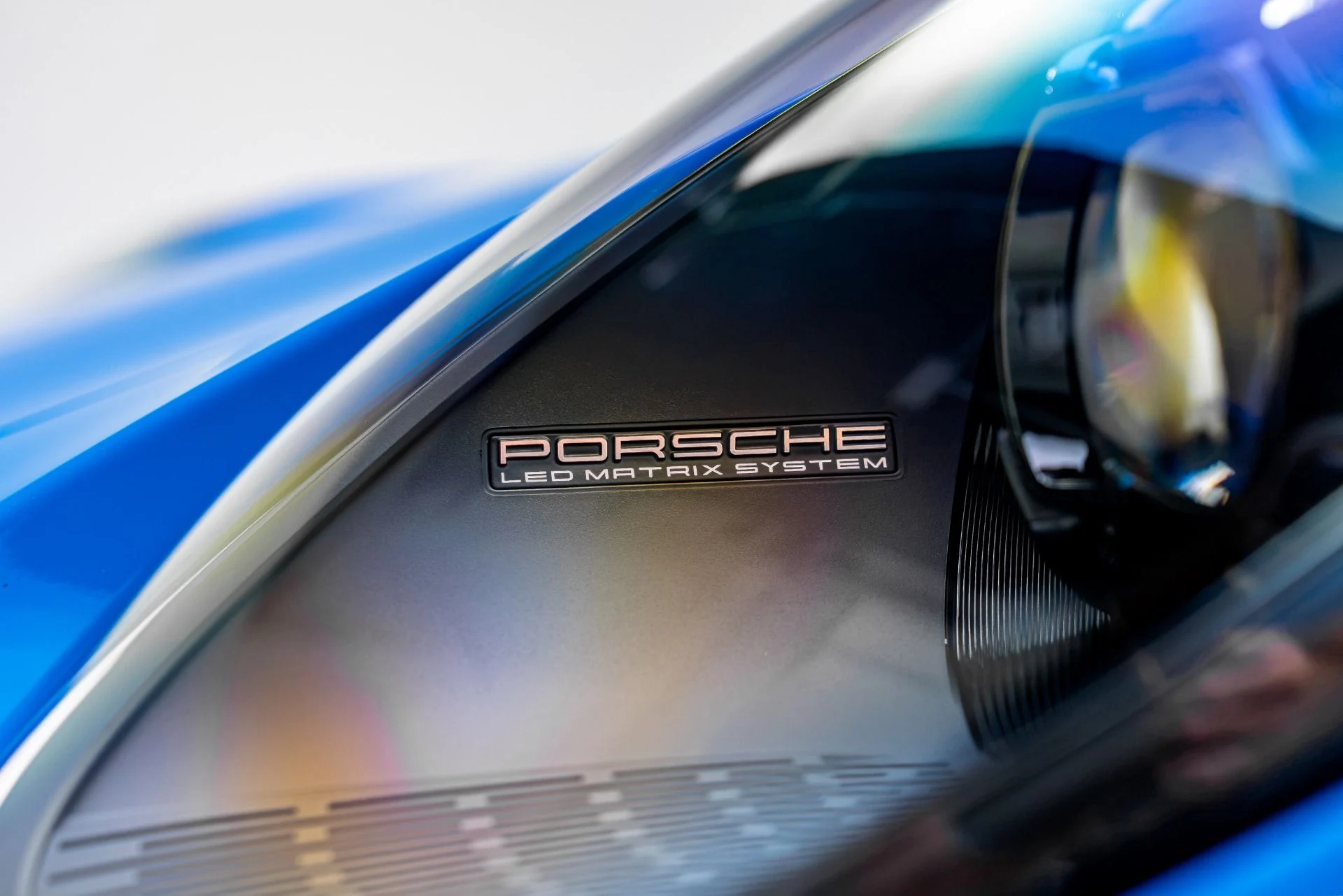 mph019_4260772764_Used_2023_Porsche_911_Turbo_S_1784604641_d33ce327e0