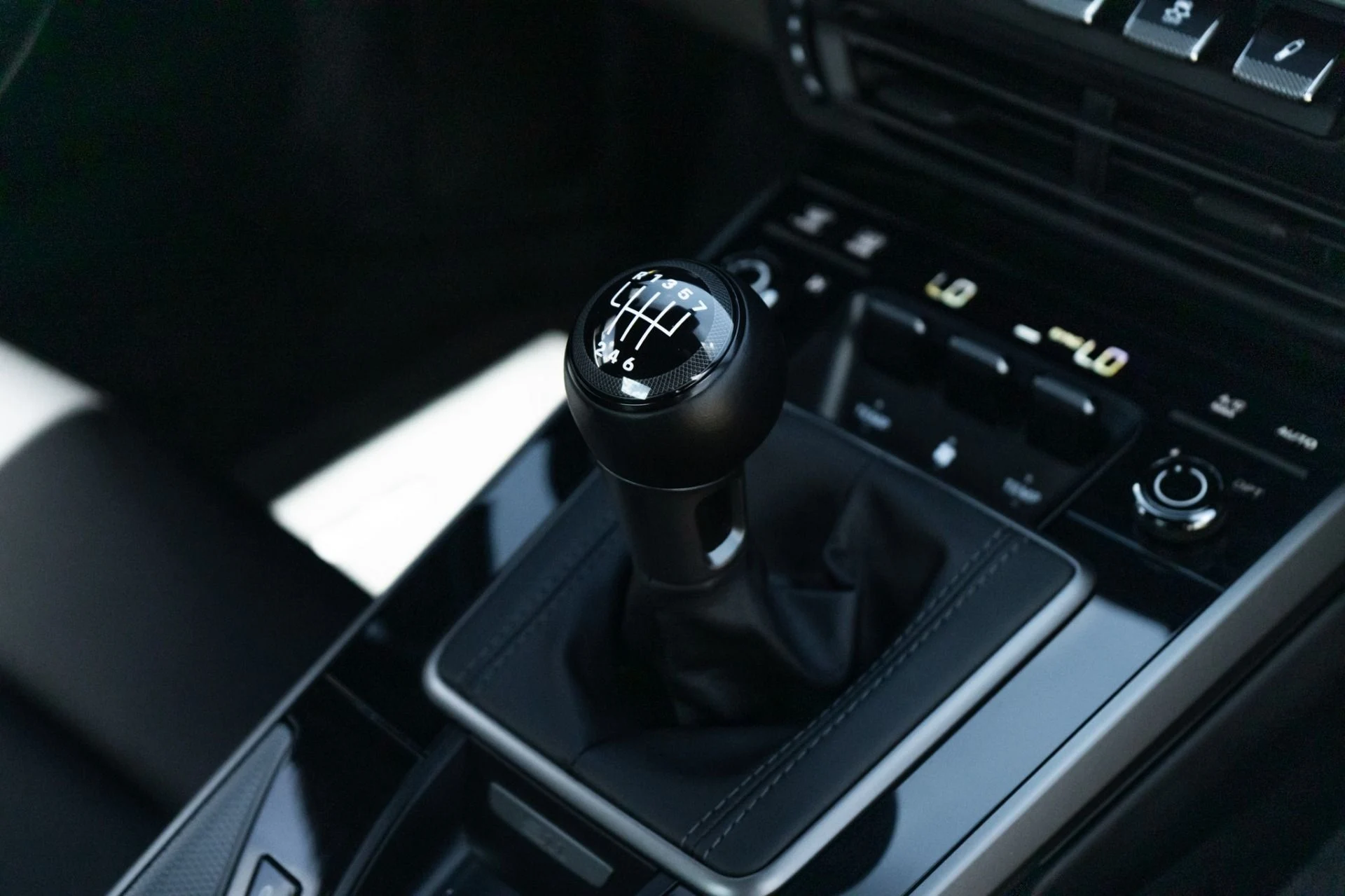 mph019_4265814088_Used_2023_Porsche_911_Carrera_S_6_Speed_Manual_Carrera_S_1787089685_56ad947e37