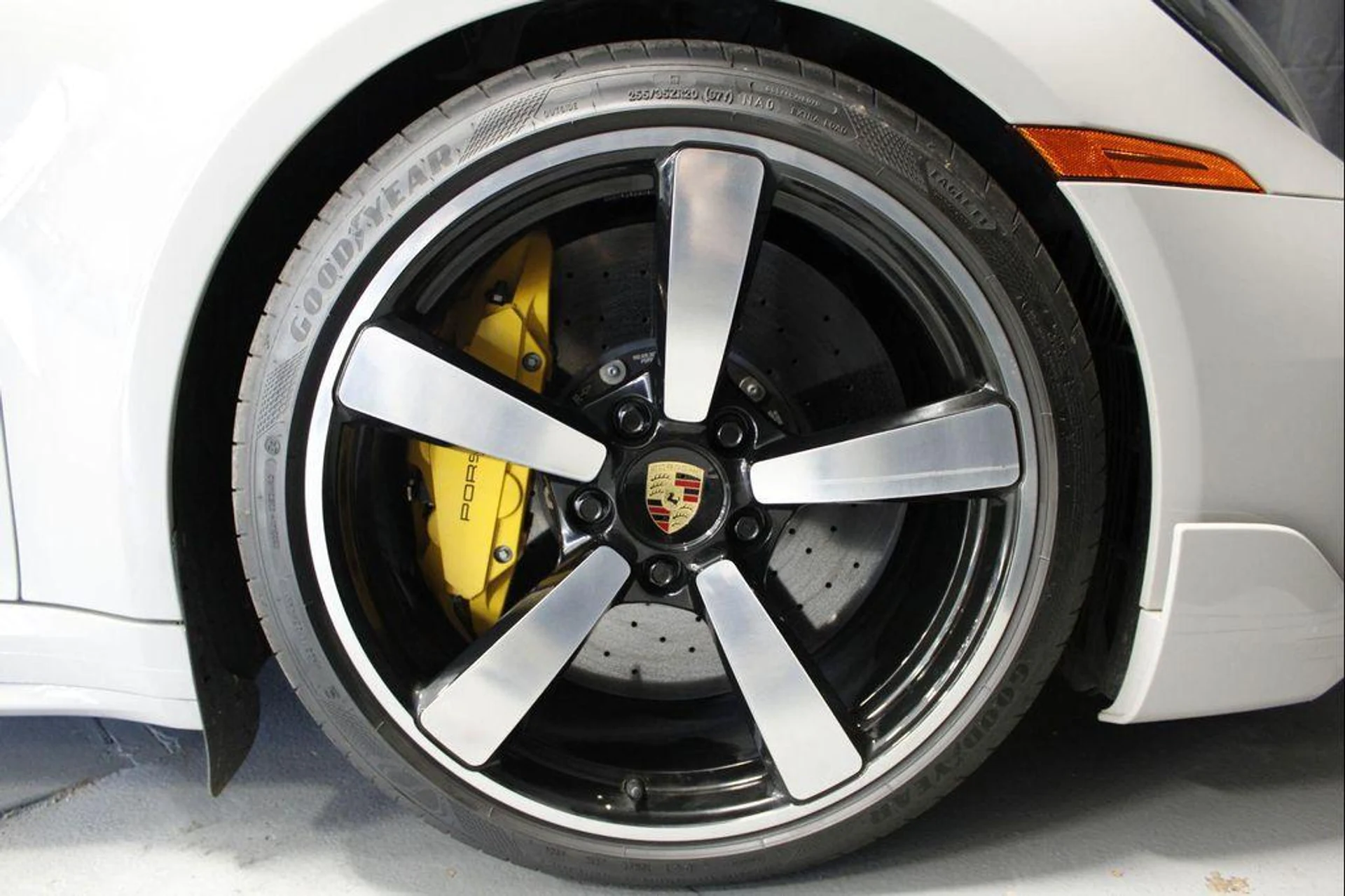 mph019_4266828291_n_Gq_K_Ca_PV_s_DR_0_KIH_0_C_Ui_UPJTN_s_1ebe3ff31d