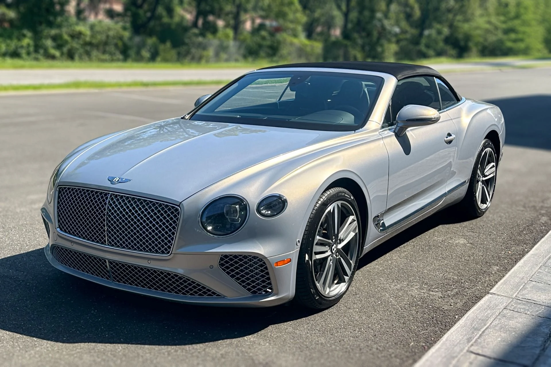 mph019_4267409277_Used_2020_Bentley_Continental_GT_GTC_1786354878_8ef2c5c080