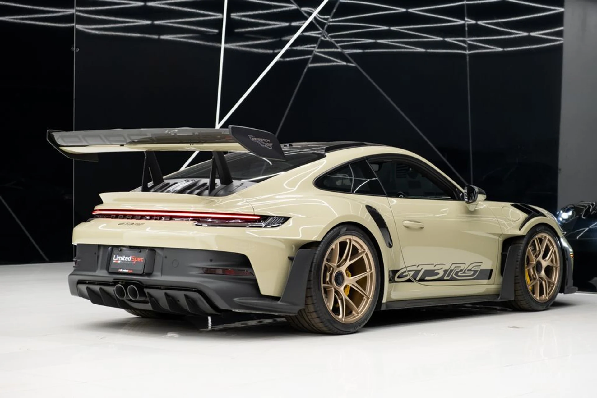 mph019_4270557269_80162653f1e9450904abb87f68a0d207_9b1cd162ee