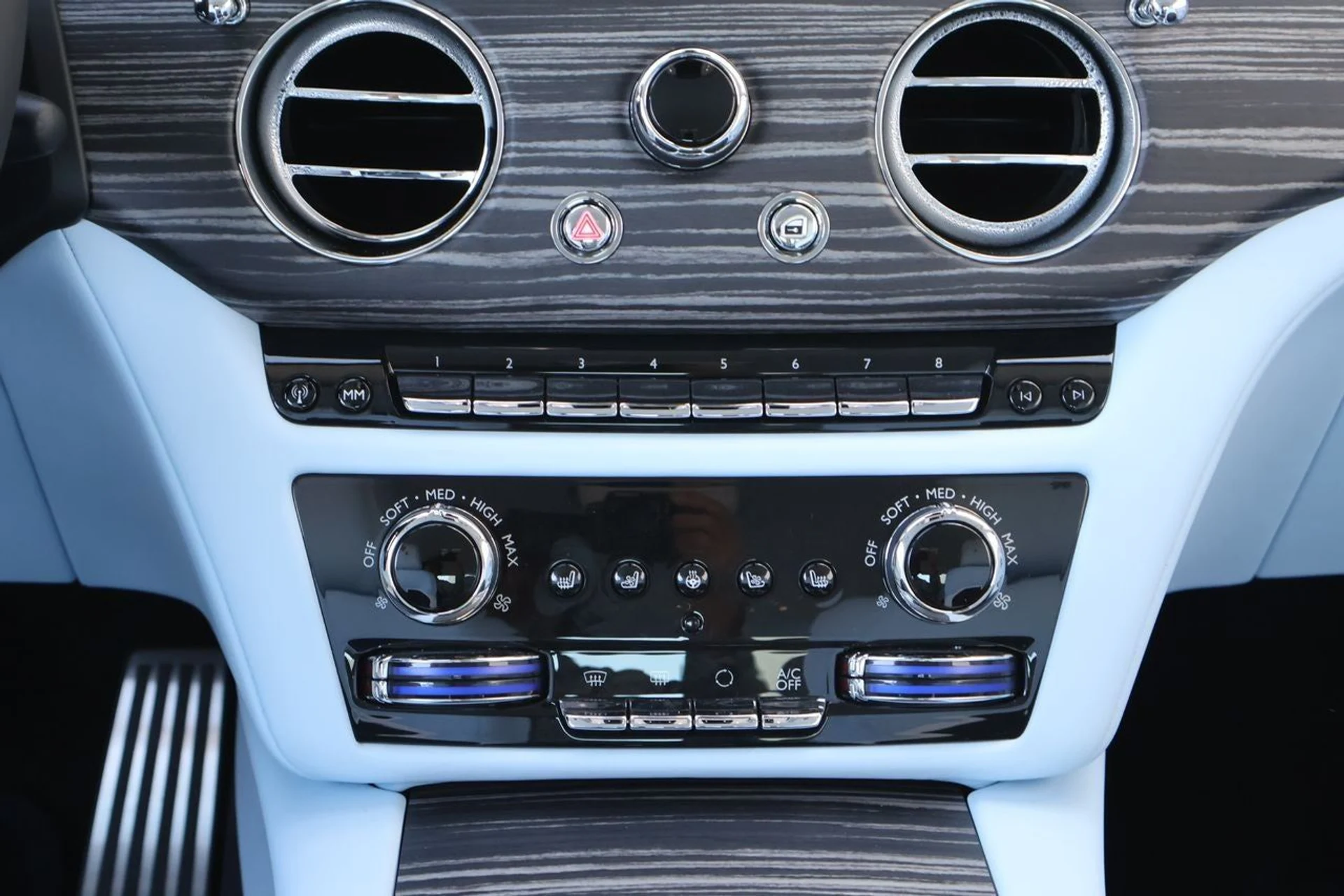 mph019_4273756811_20_4055caf855