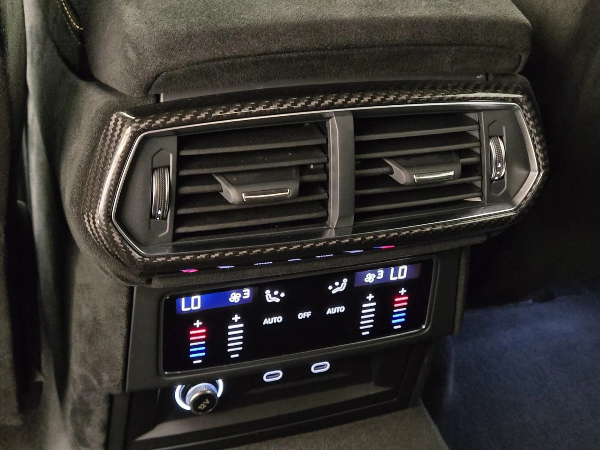 mph019_4274728121_Used_2023_Lamborghini_Urus_Performante_1777095813_5cbe27a4b3