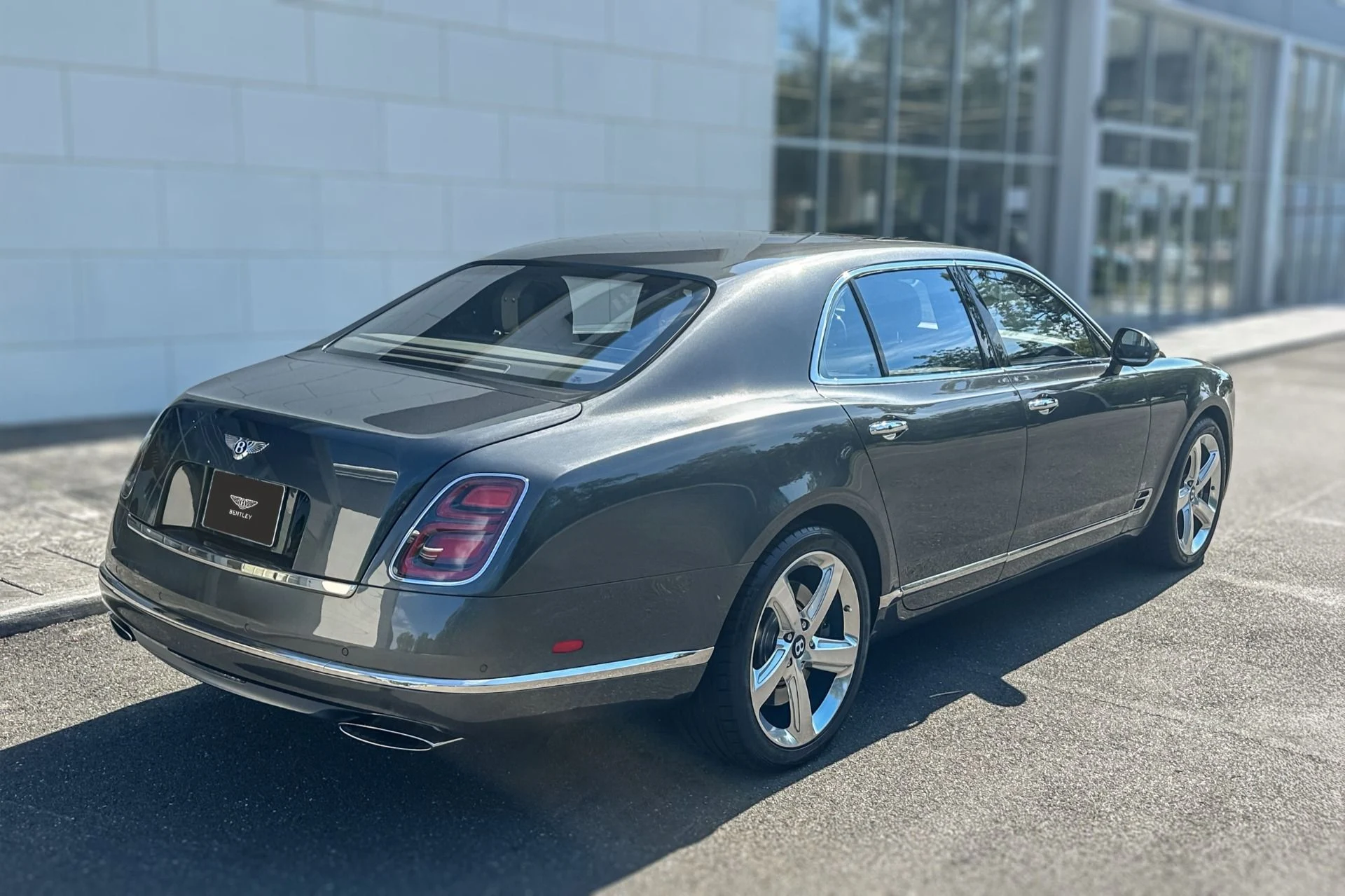 mph019_4275507312_Used_2017_Bentley_Mulsanne_Speed_1786112386_6dc80286ed