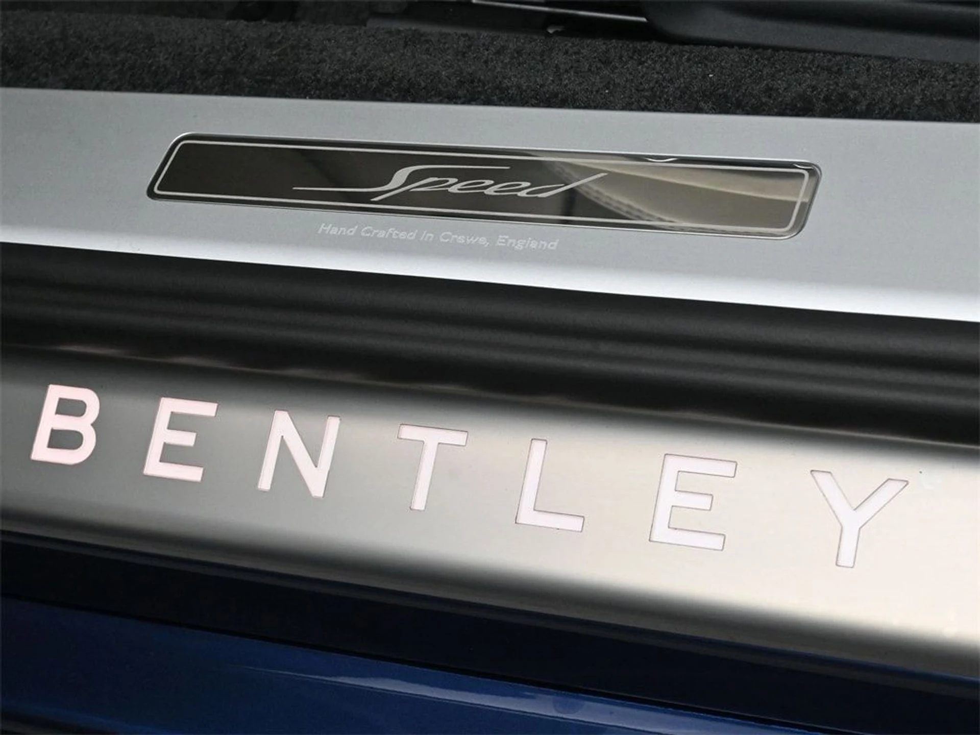 mph019_4279077250_1fe4d5a9d4fa9b9f75deec28ae191b01x_711fe5fbbb