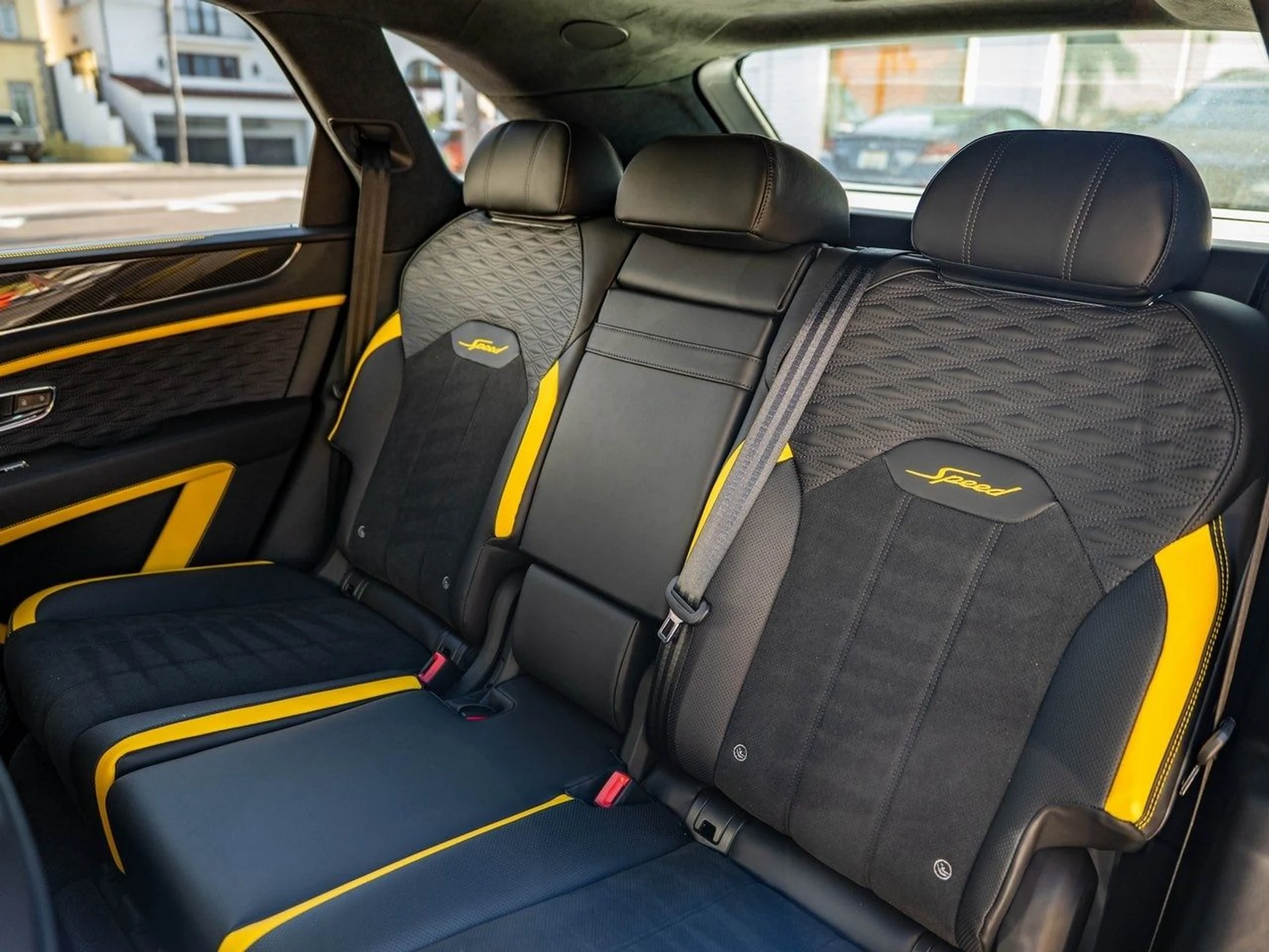 mph019_4279760888_8956670287a5635dc703b1fde34107ddx_06107a7bb6