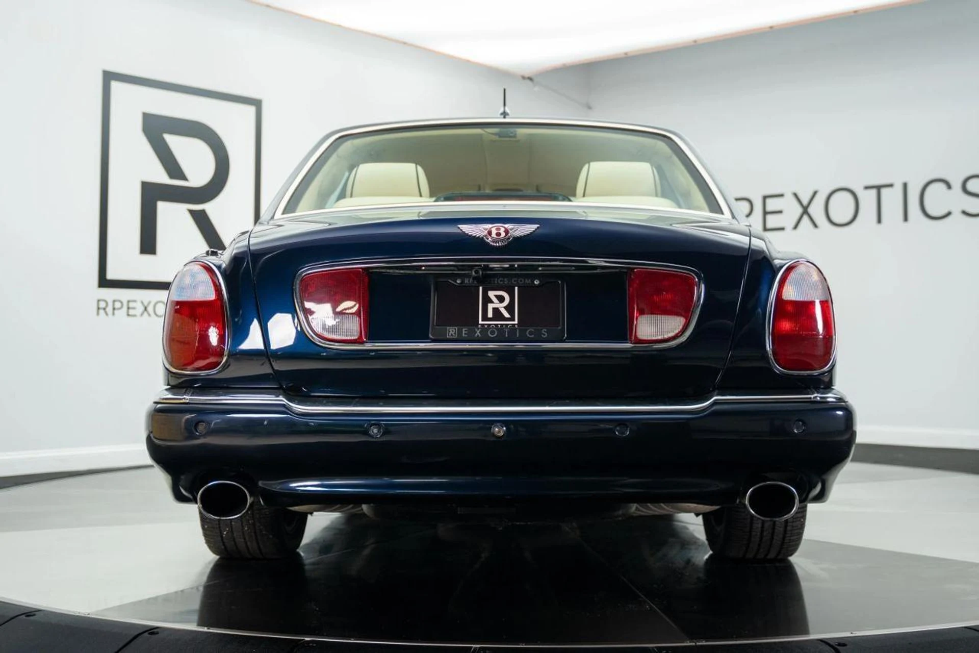 mph019_4287675437_d2e61fa82c8c6f2118730bb10d504a59_94b108f06d