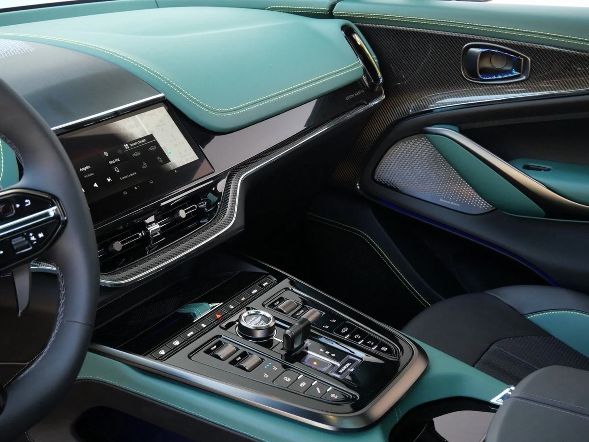 mph019_4288086417_a99e162725dac077ab1d7a3ea275e49cx_c116b5427f