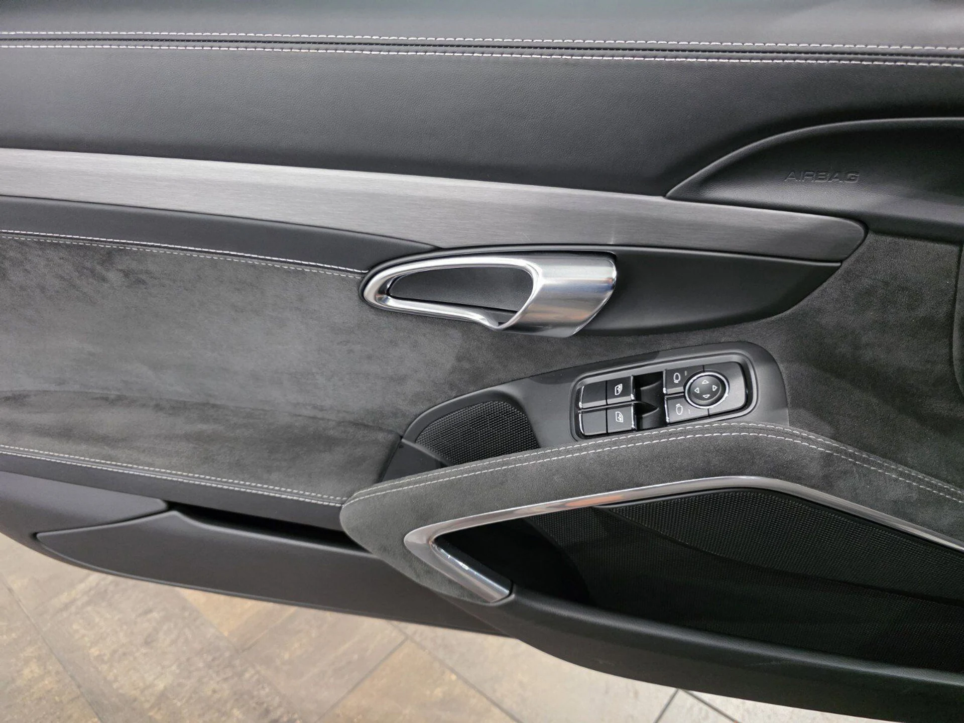 mph019_4288626007_8529bc42e79b8dbff14084377fa11a8e_b1213d78b7