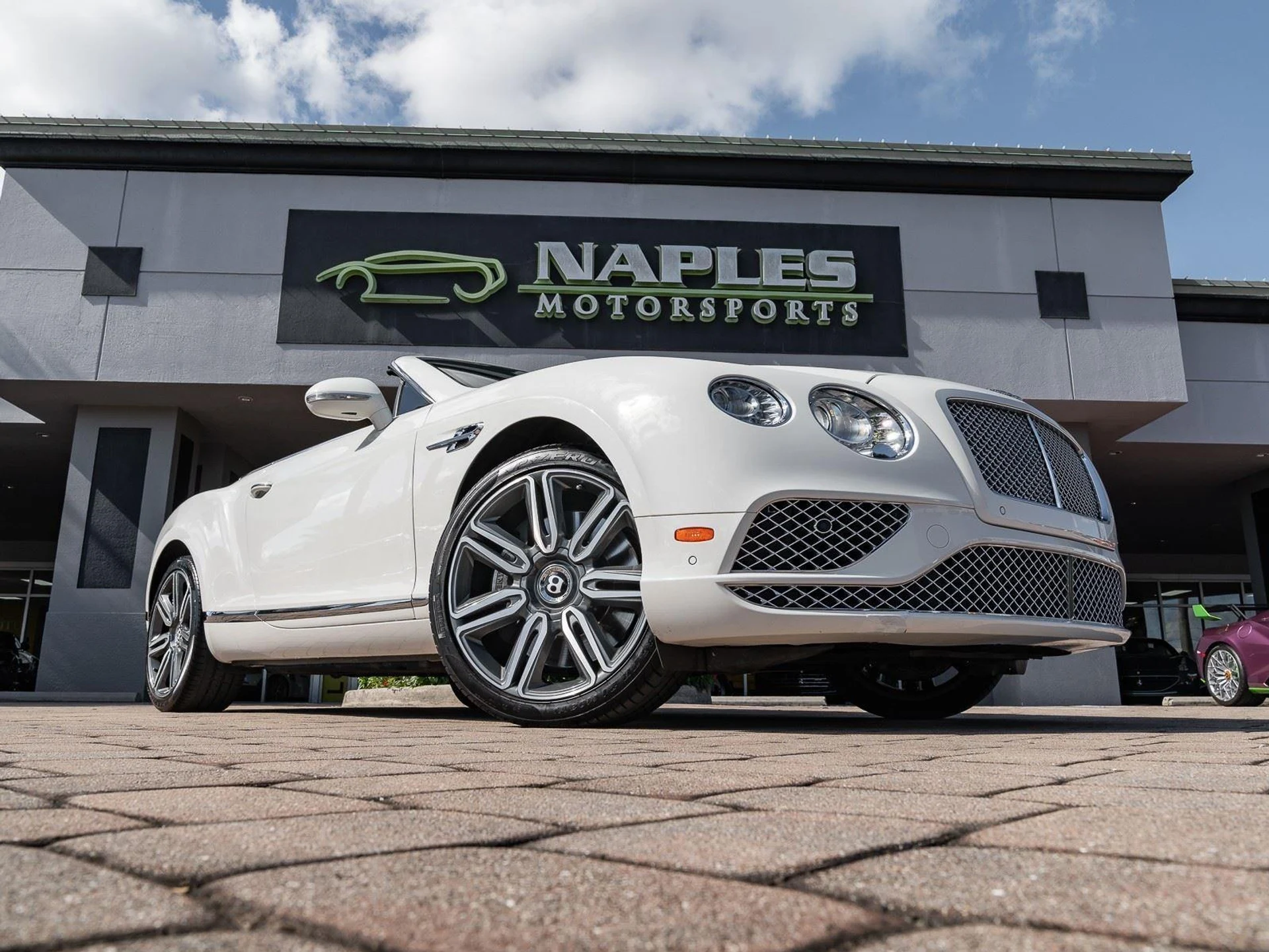 mph019_4288796462_Used_2018_Bentley_Continental_GT_1767952843_f553af2a31