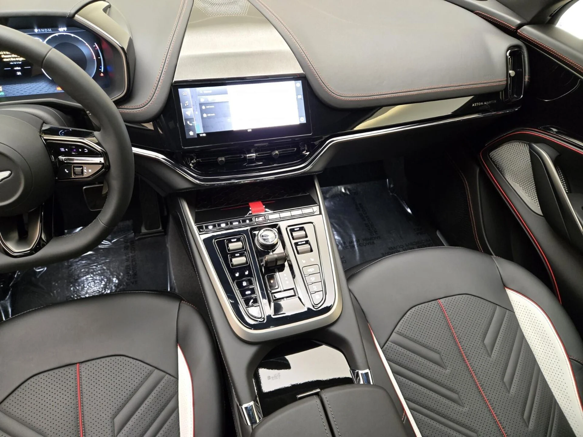 mph019_4289056590_New_2026_Aston_Martin_DBX_1767248314_850496ad33