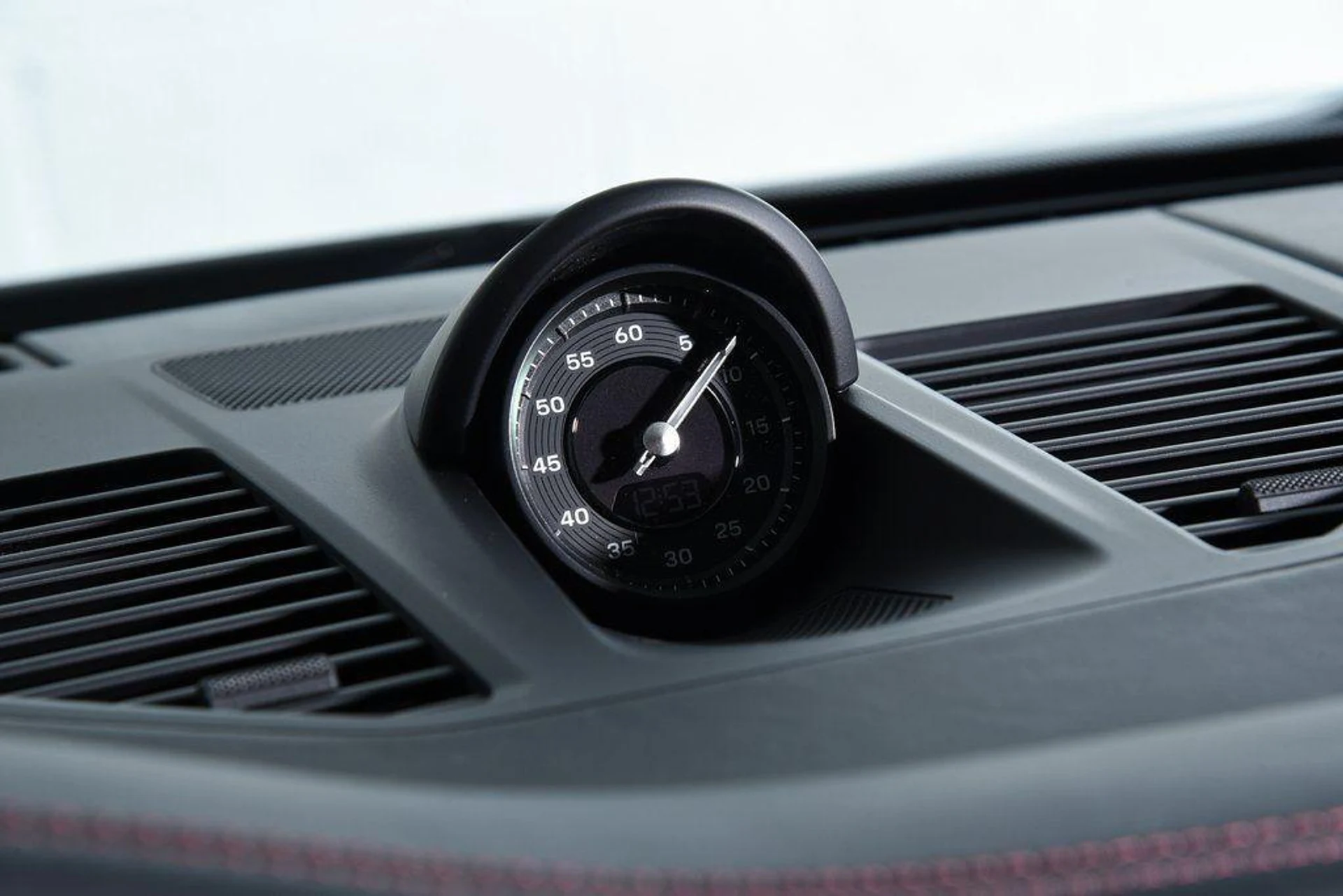 mph019_4293749801_jsj_T_Or_ETF_Bhd_Ww_Kw4g_HM_x_D9_DM_fc78f3bf0b