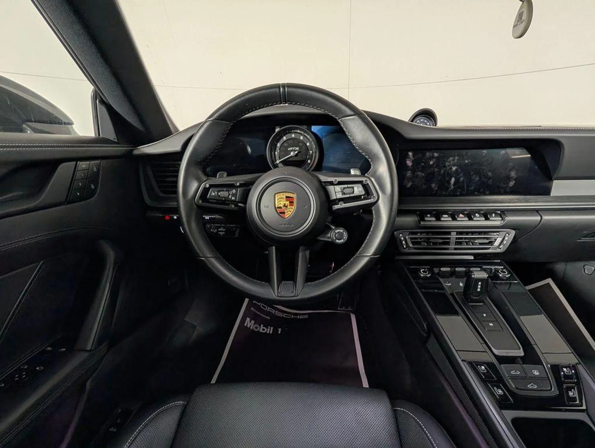 mph019_429575080_7pm_J_Dgqlgpt1o_M_sl_U4u_JN_2_Xk_Io_44d30248a2