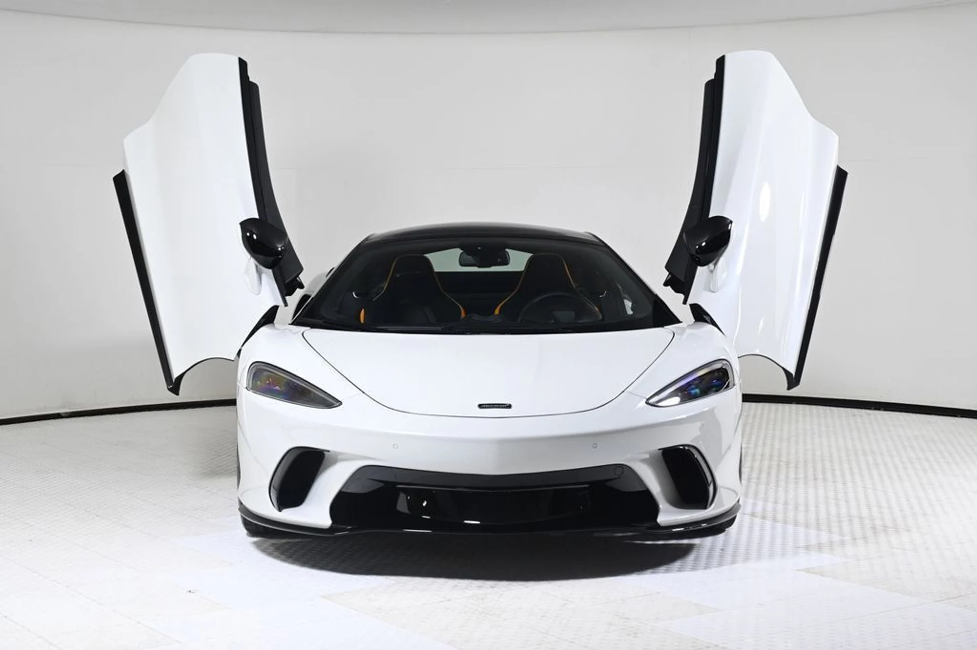 mph019_429645142_new_2026_mclaren_gts_performancecoupe_11350_22996324_20_1024_bd66ae1b6e