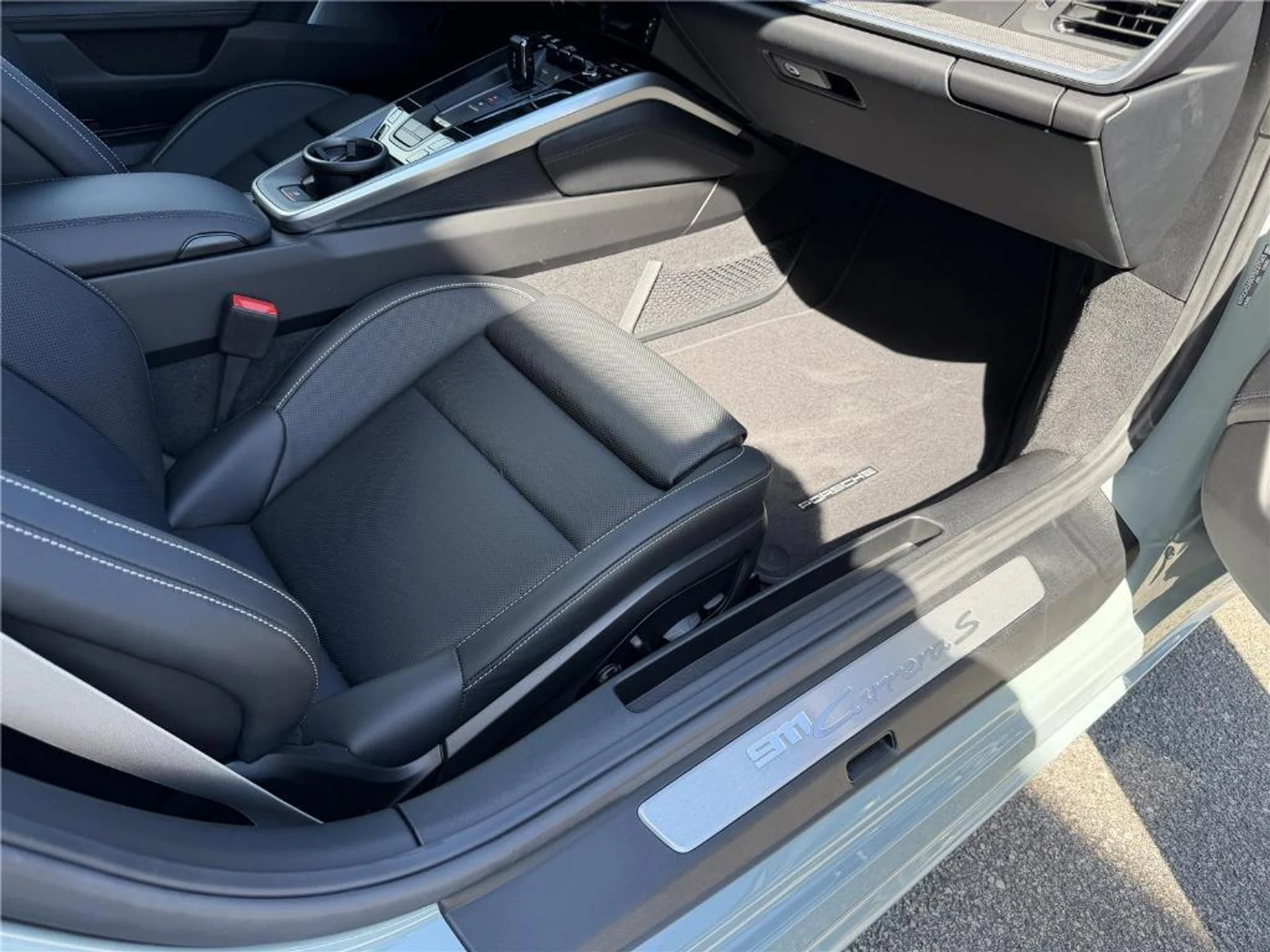 mph019_43279977_7kdf0y_IU_Xya1gmr_B0yb_F5_PIXU_49a85431a9