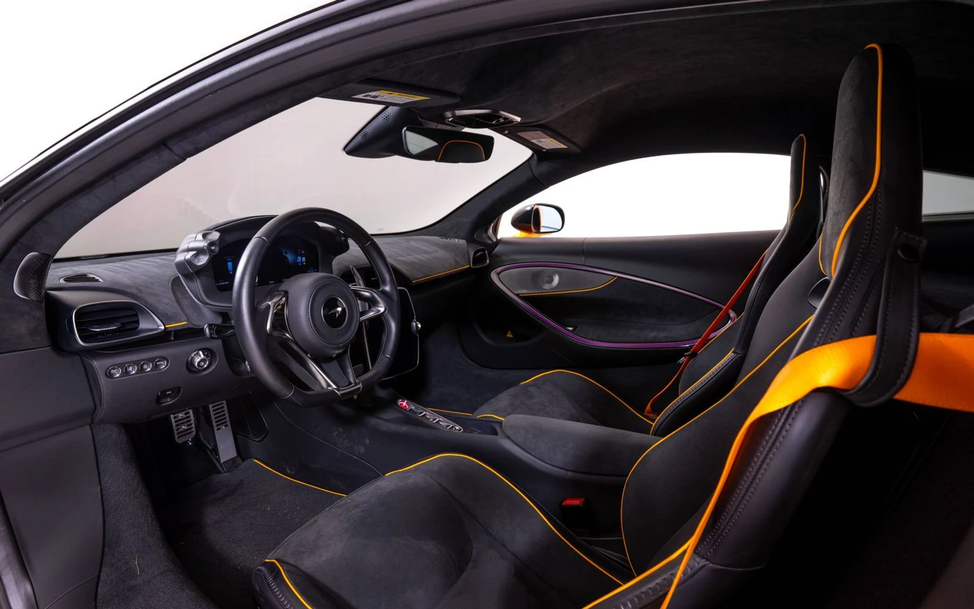 mph019_434526726_e48937cf25b3b883fb875aa5d614add9x_ff77a35823