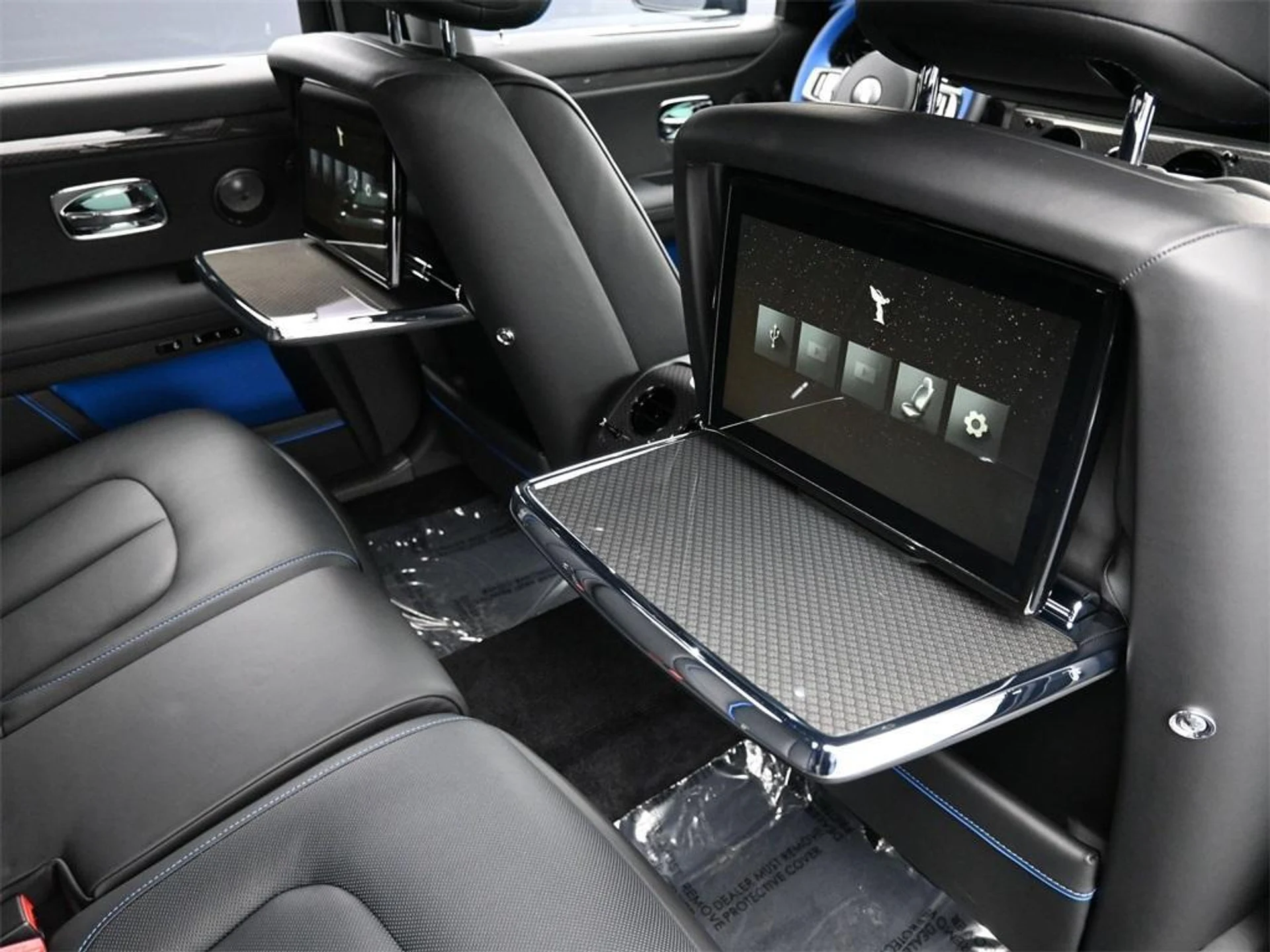 mph019_435379237_e_UG_d8_R56_BNJYWI_Oa799_B2_Aq_HCQ_e9175e390b