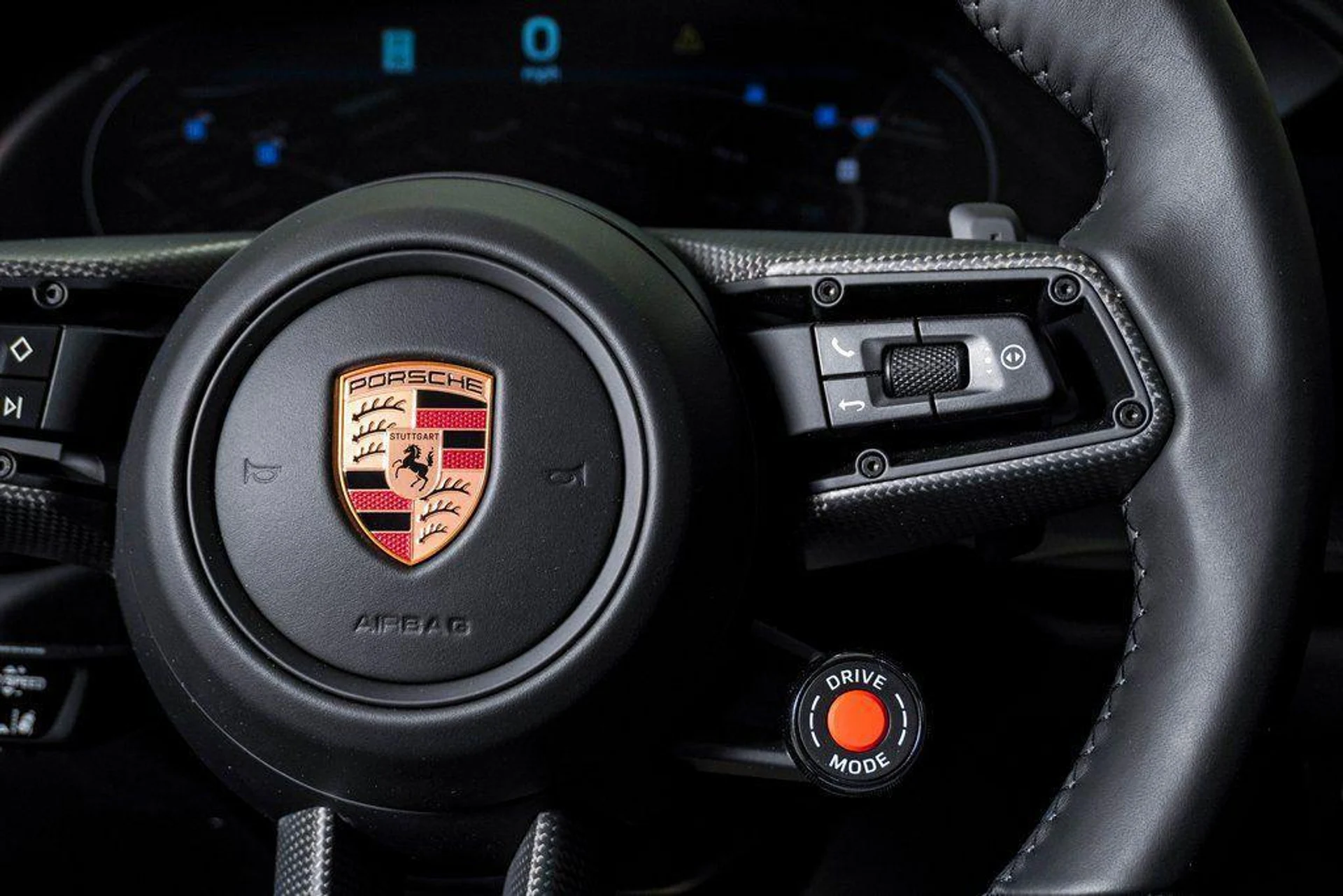 mph019_437733387_t_Wq_O0o_I_Tw_E8g_Vg_I4l_Ce_M_Qysb_Yk_f5d049624e