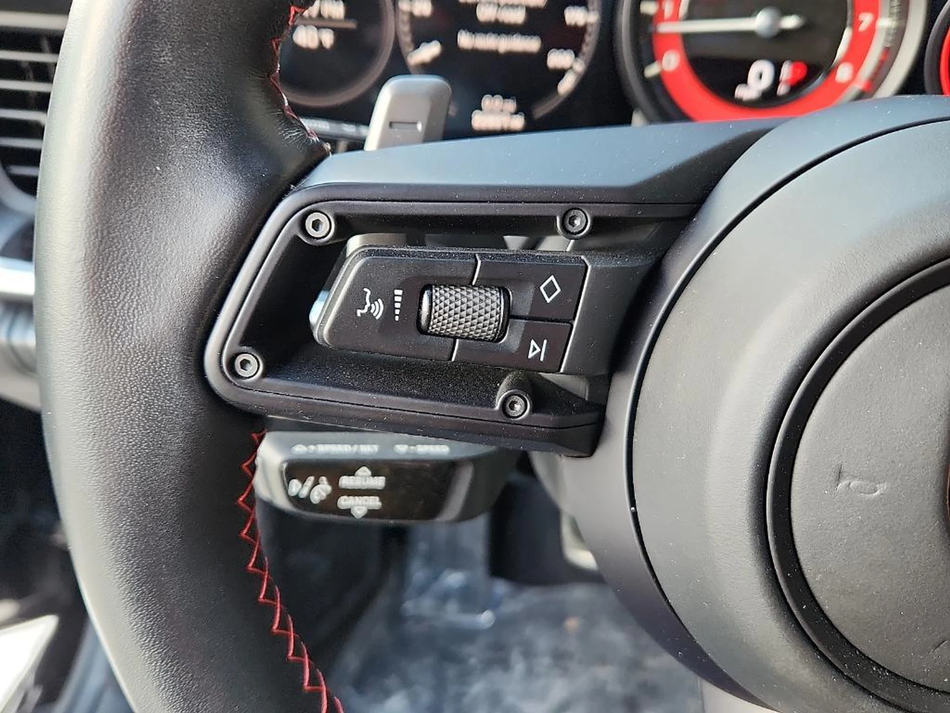 mph019_437898602_Zn_HKHT_Keh_VUA_7fl_8qhy_S_7_Xnw_ad71e3a58f