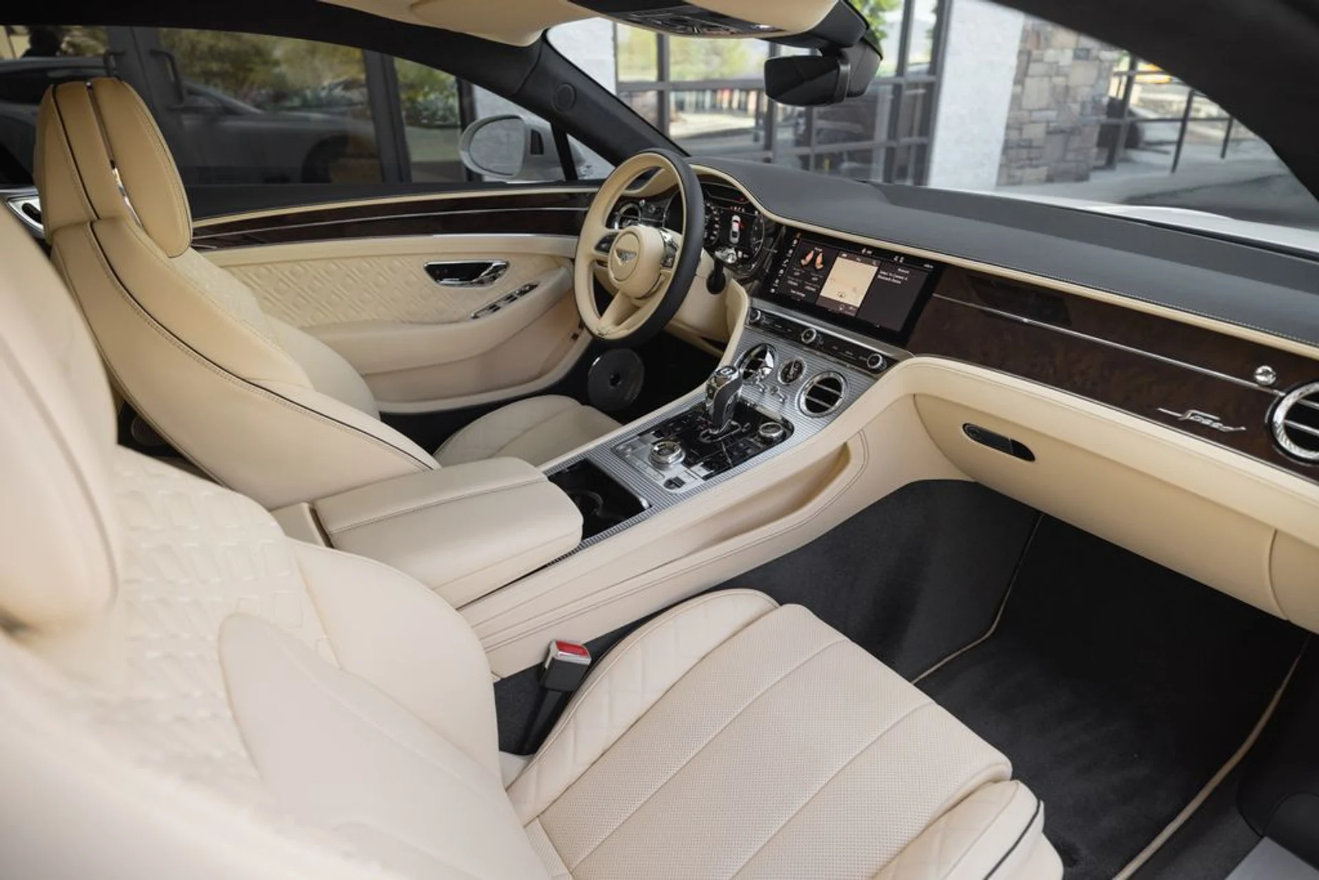 mph019_439385334_0725c15f3ac1c840507bbfe6a06a09e3x_0da17d88cc