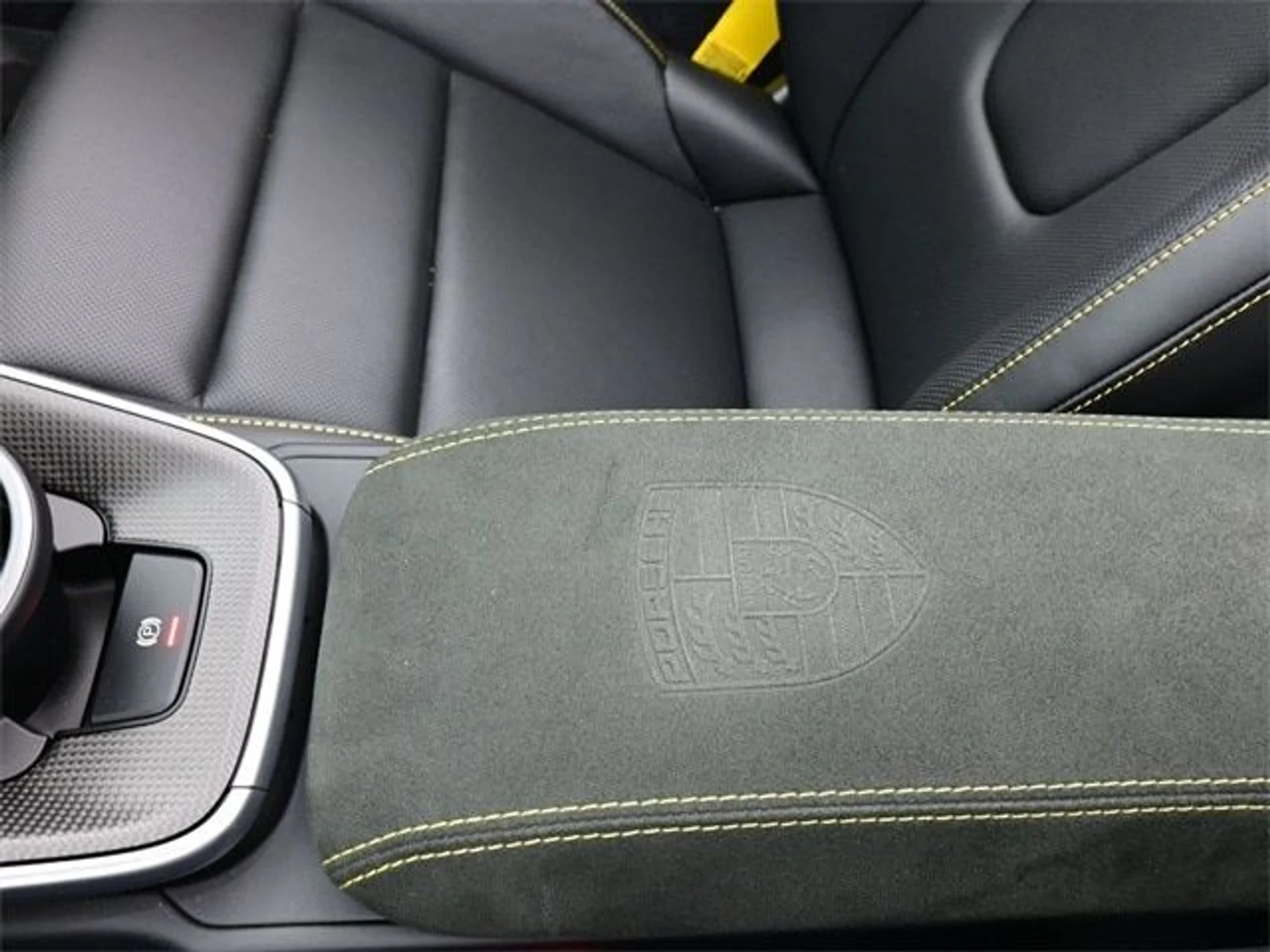 mph019_440182498_9de831ab80fc89847253215550df13afx_22588acf0b