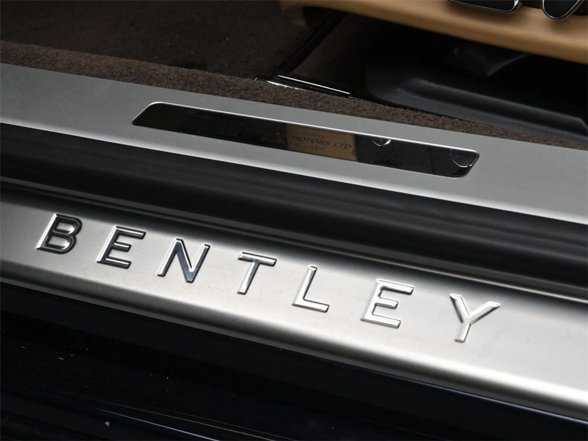 mph019_453969810_386c86ac53b9932d0b73459527d250ddx_5f283740cf