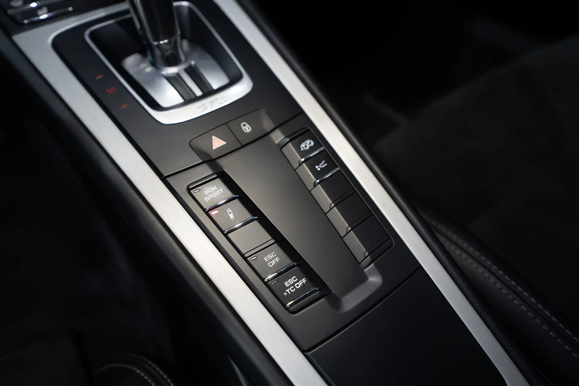 mph019_454019328_13450_p20_l_0b61fc2ad3