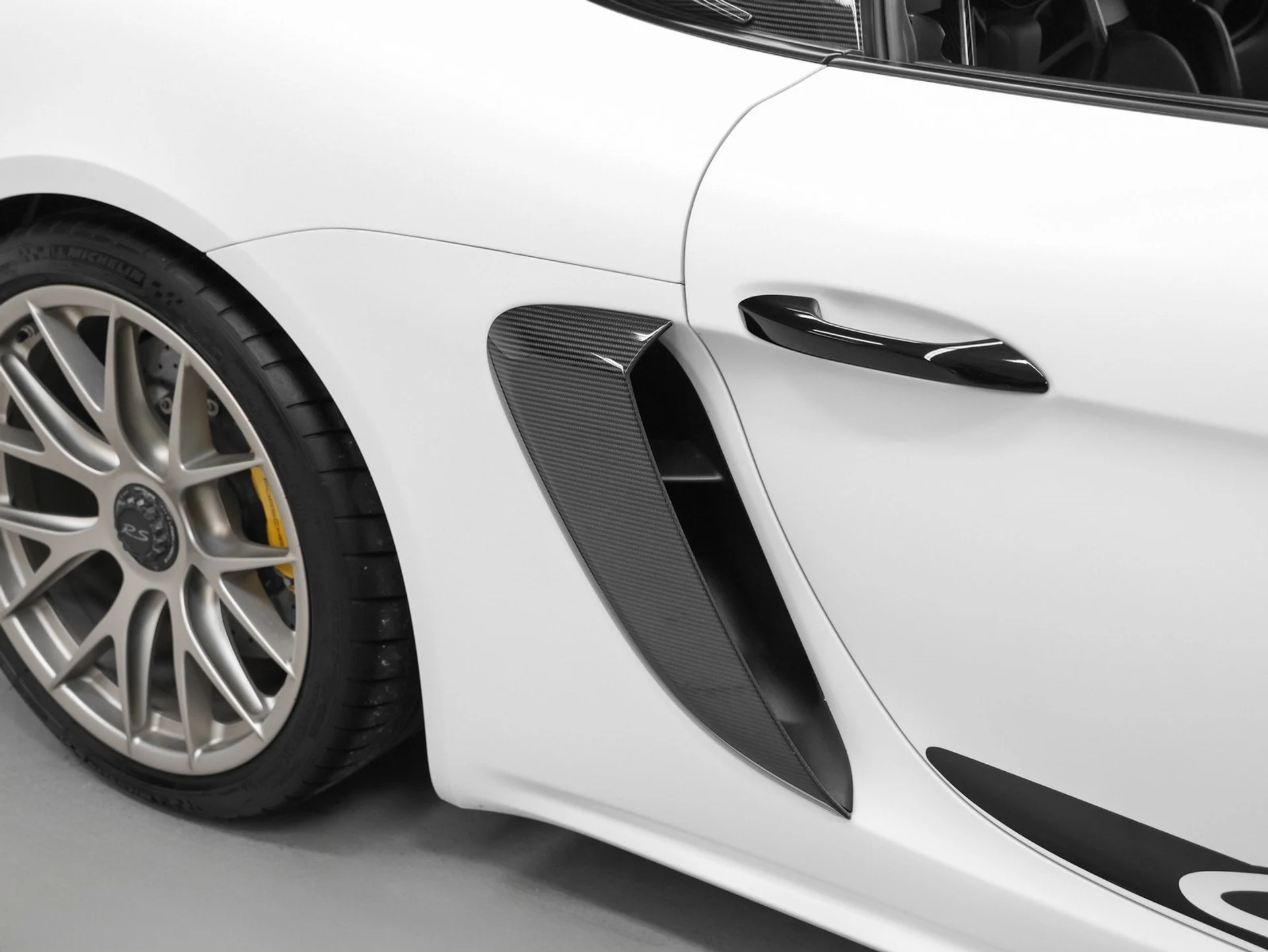 mph019_461436511_20_cbe14201d3