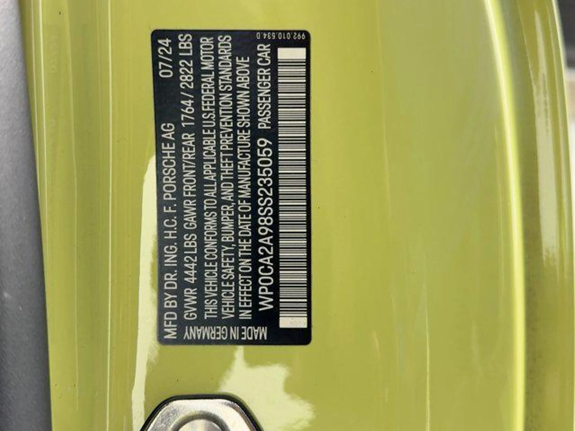 mph019_462063453_DD_Wfu1s_e_H_A_Ra_T_Dzs8_X_Eqt4_LE_2cf190ec99