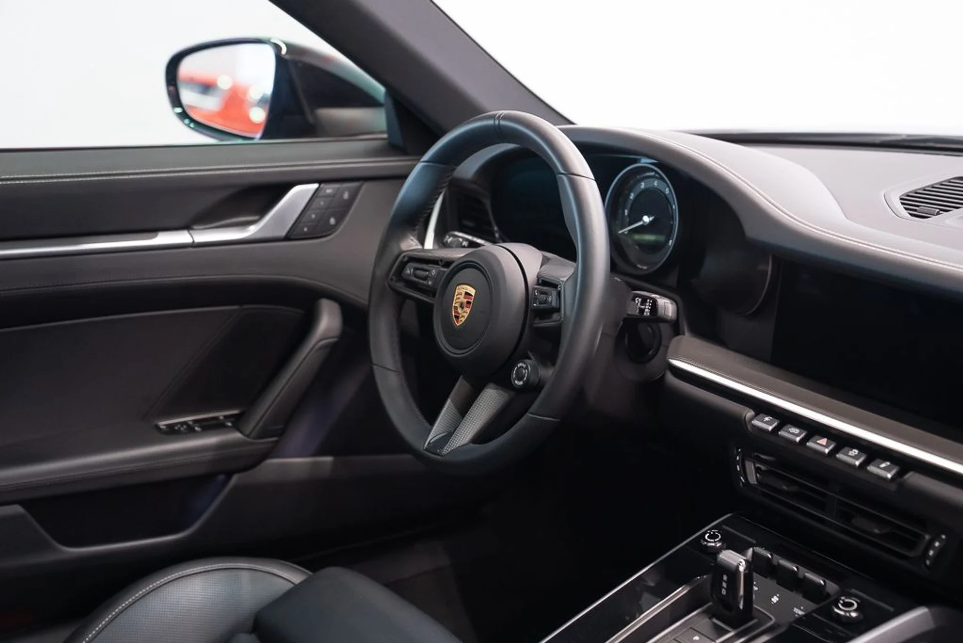 mph019_465220735_porsche_911_2023_05229b545a