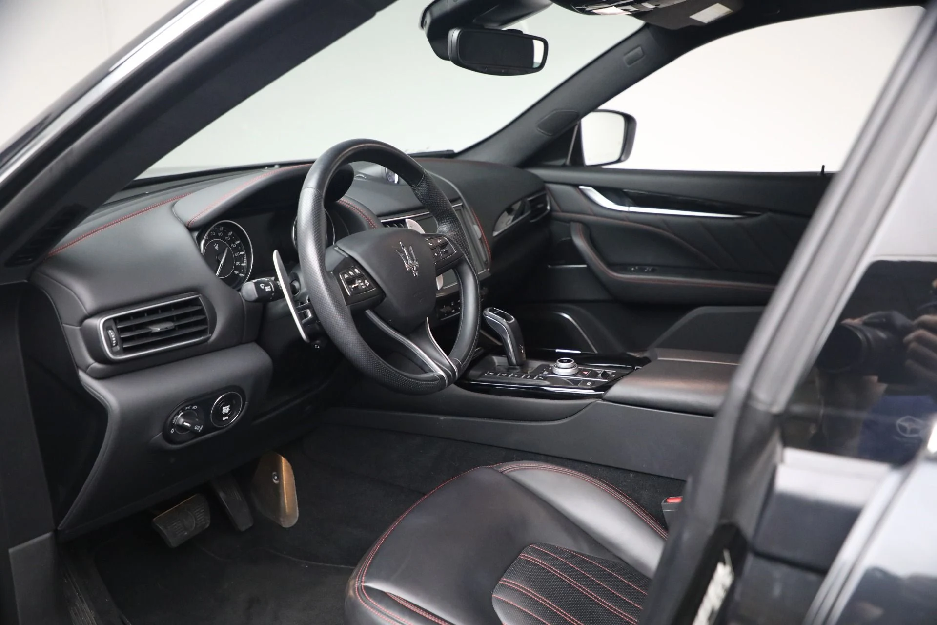 mph019_470644212_Used_2023_Maserati_Levante_GT_1791466885_4890716a91
