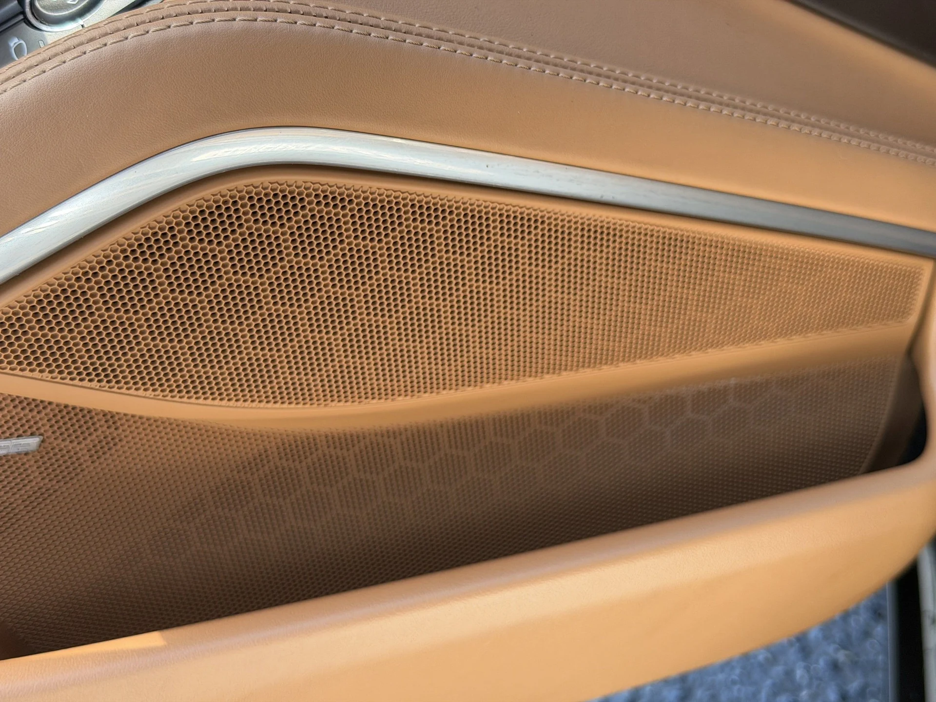 mph019_477036386_e880aa01f42db0aa7a556fd71bbc0014x_5ec6b9c6ad