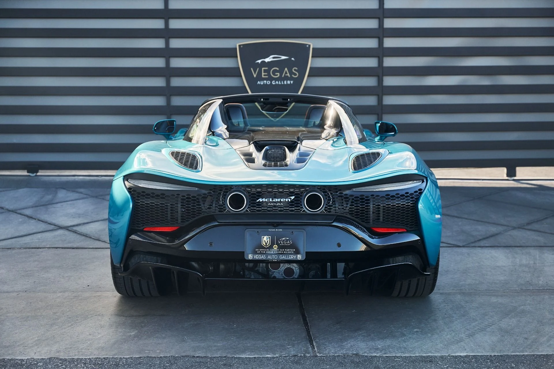 mph019_489024968_Used_2025_Mc_Laren_Artura_1771382298_c83972defe