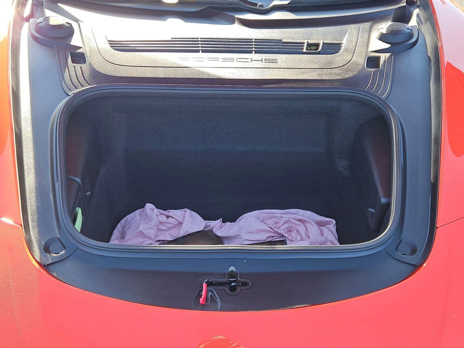 mph019_493210135_a586a4375b9b81281201b9585f9dc89ax_551a275680