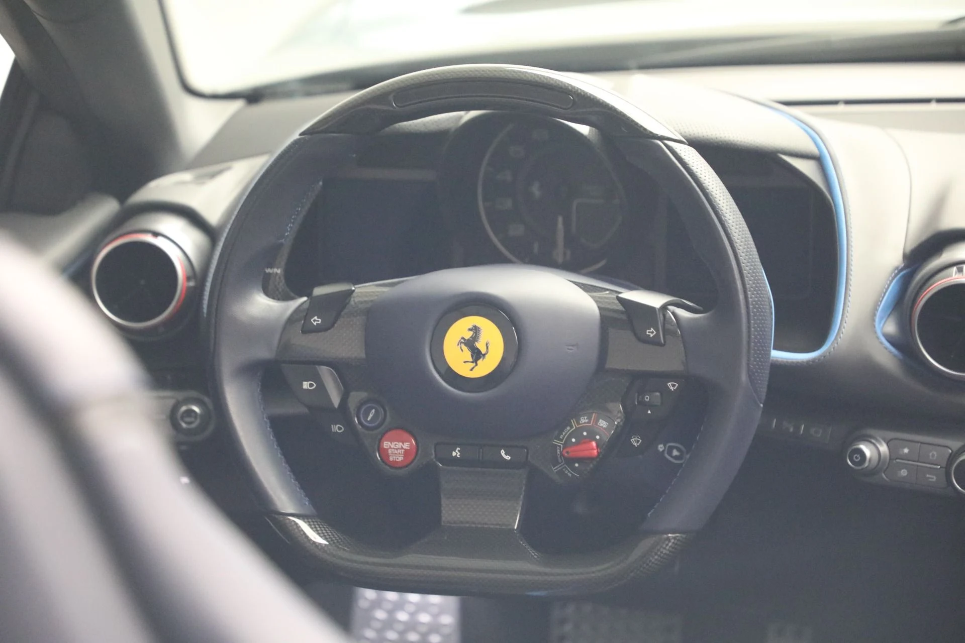mph019_49453462_Used_2022_Ferrari_812_GTS_1785790063_e110d5b8a4