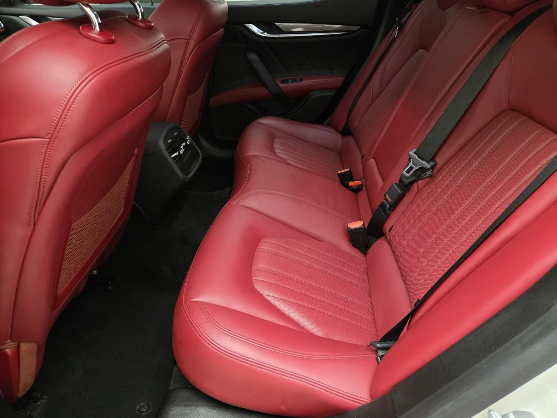 mph019_499611371_Used_2021_Maserati_Ghibli_S_1734007188_d7c604788b