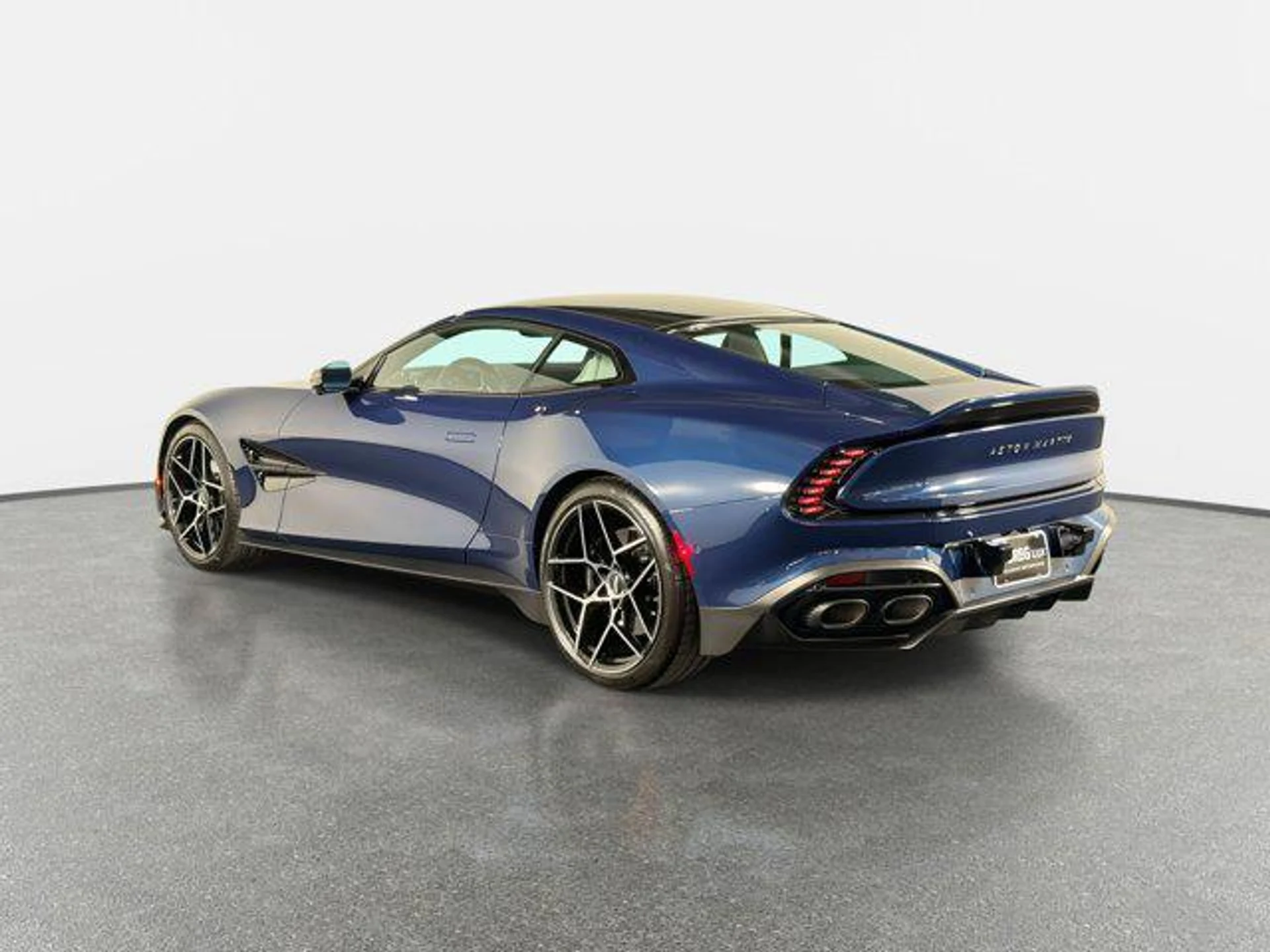 mph019_501735081_s_P_Ct_LSHLUF_0_Ej_HI_1_TC_Zn_M_Cxlz_Hs_83e58f08e6