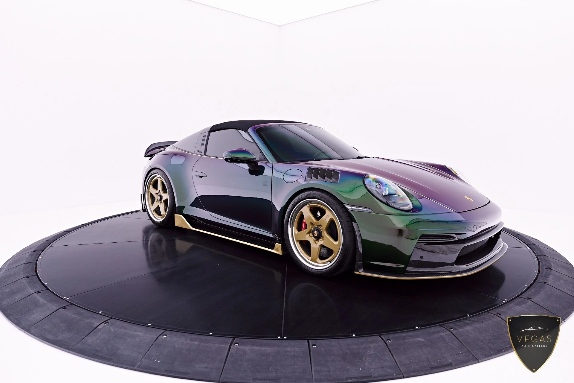 mph019_50375752_Used_2023_Porsche_911_Targa_4_GTS_1782343357_8c88fbe7e7