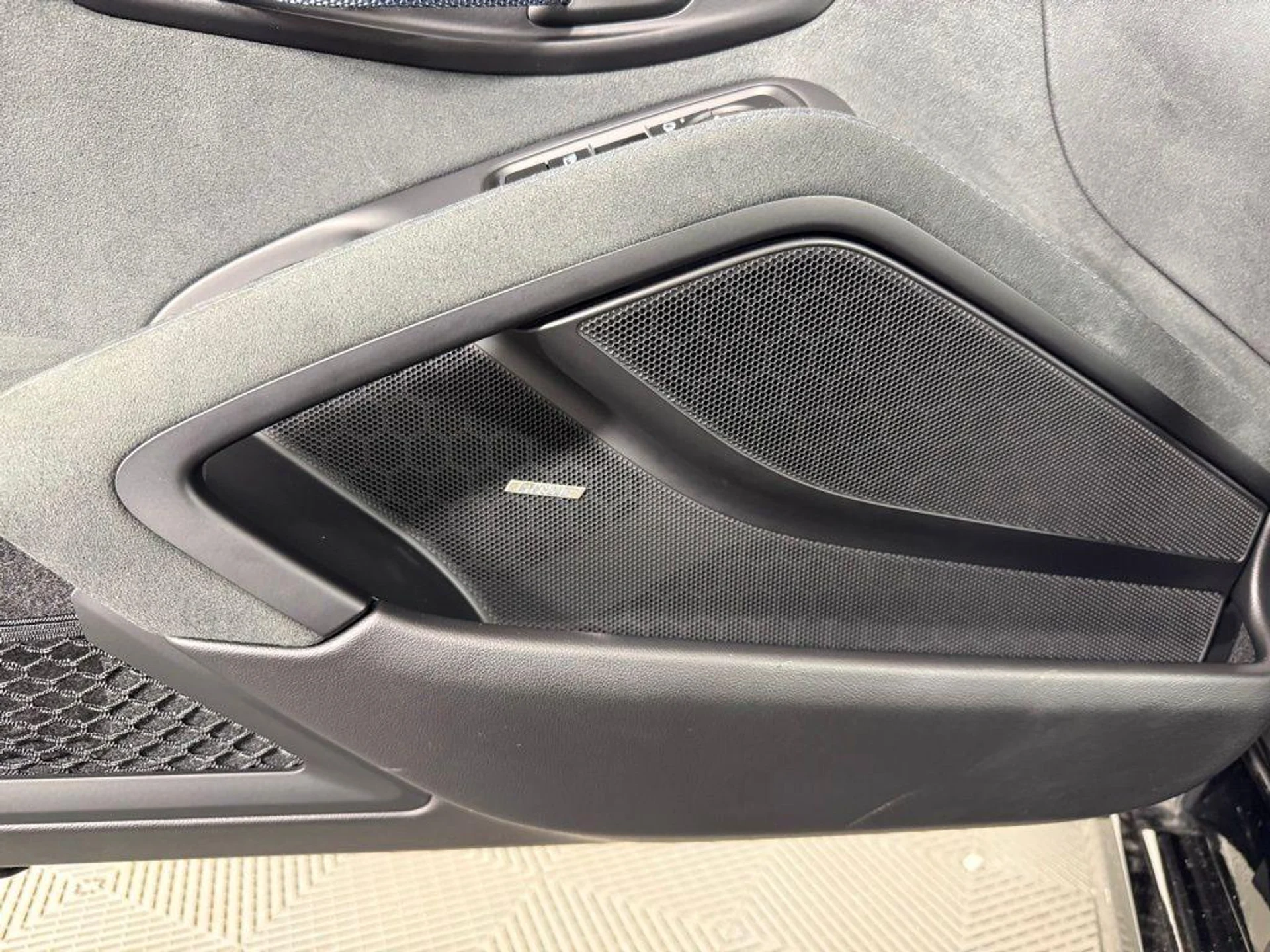 mph019_510196557_1boyxrfhz_V70sp_OWVPFNC_Sz4_F_Hw_5a6f41be99