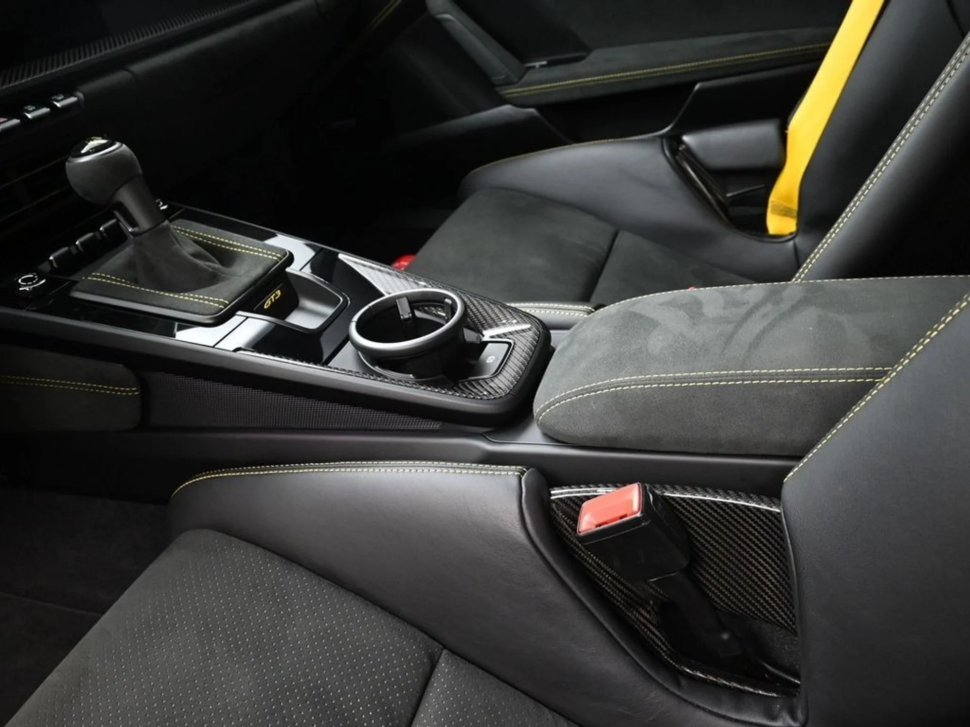 mph019_510287674_349f1cb7d9aa78b29f1136a987e43e8bx_4f42c23986